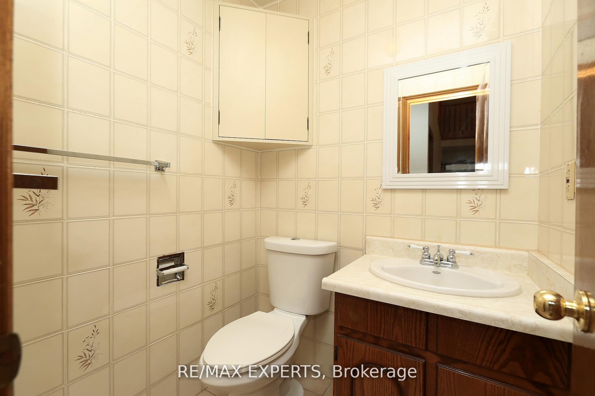 Photo 25 of 129 Father Ermanno Crescent, Vaughan, East Woodbridge — HOMEH