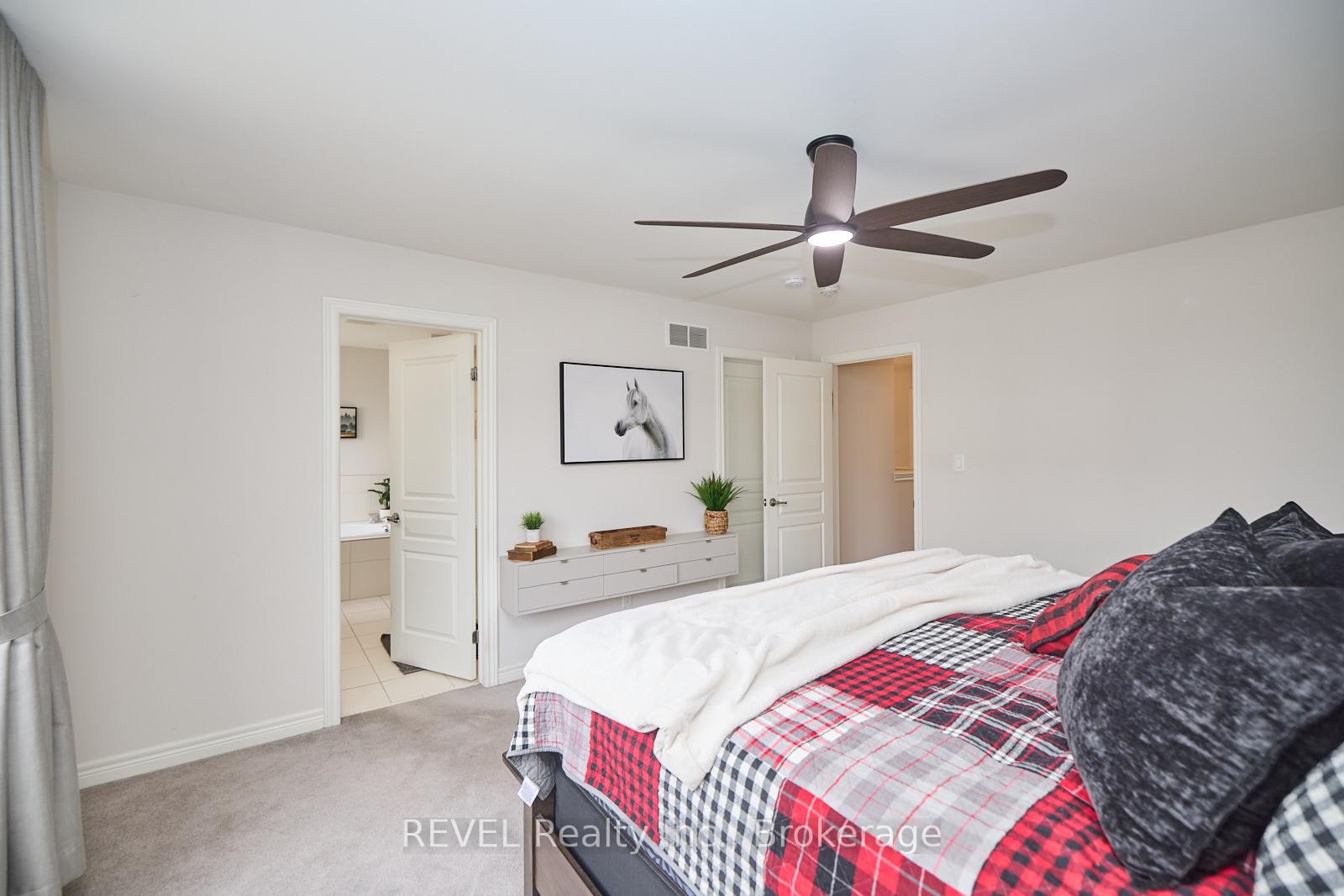 Photo 25 of 35 Spruce Crescent, Welland, Coyle Creek — HOMEH