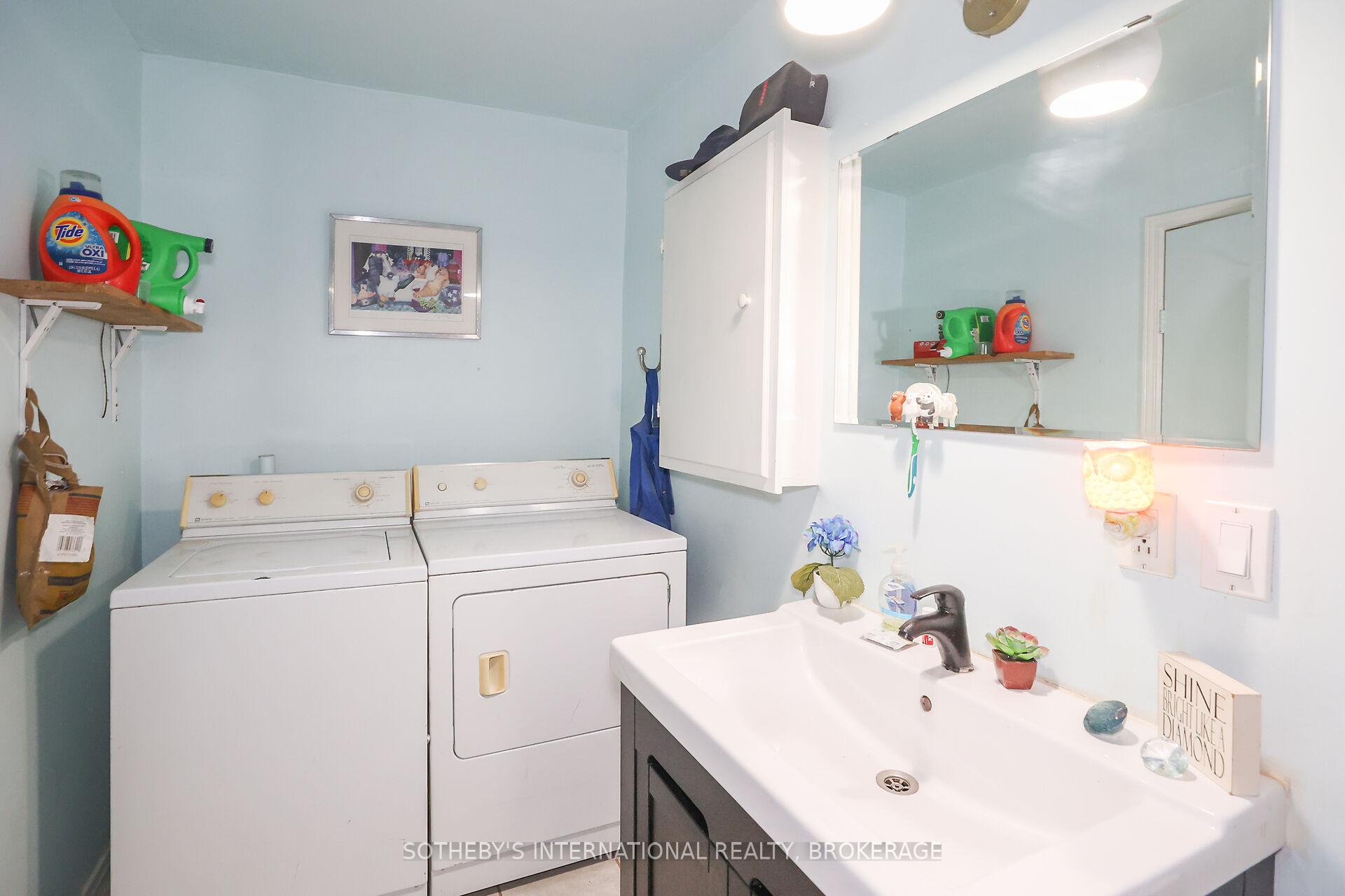 Photo 13 of 332 Niagara Street, Welland, Prince Charles — HOMEH
