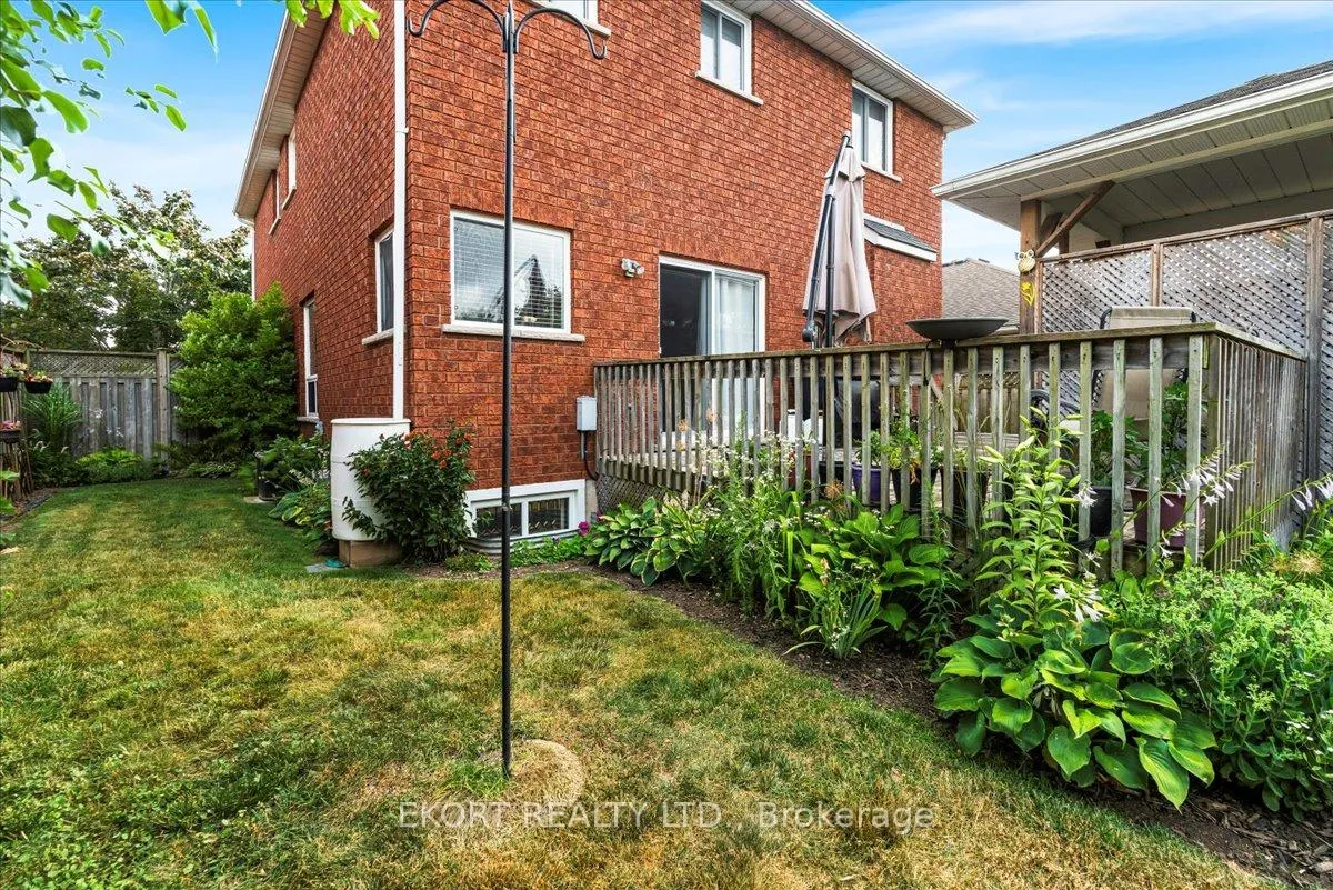 Photo 19 of 22 Linden Lane, Belleville, Belleville Ward — HOMEH