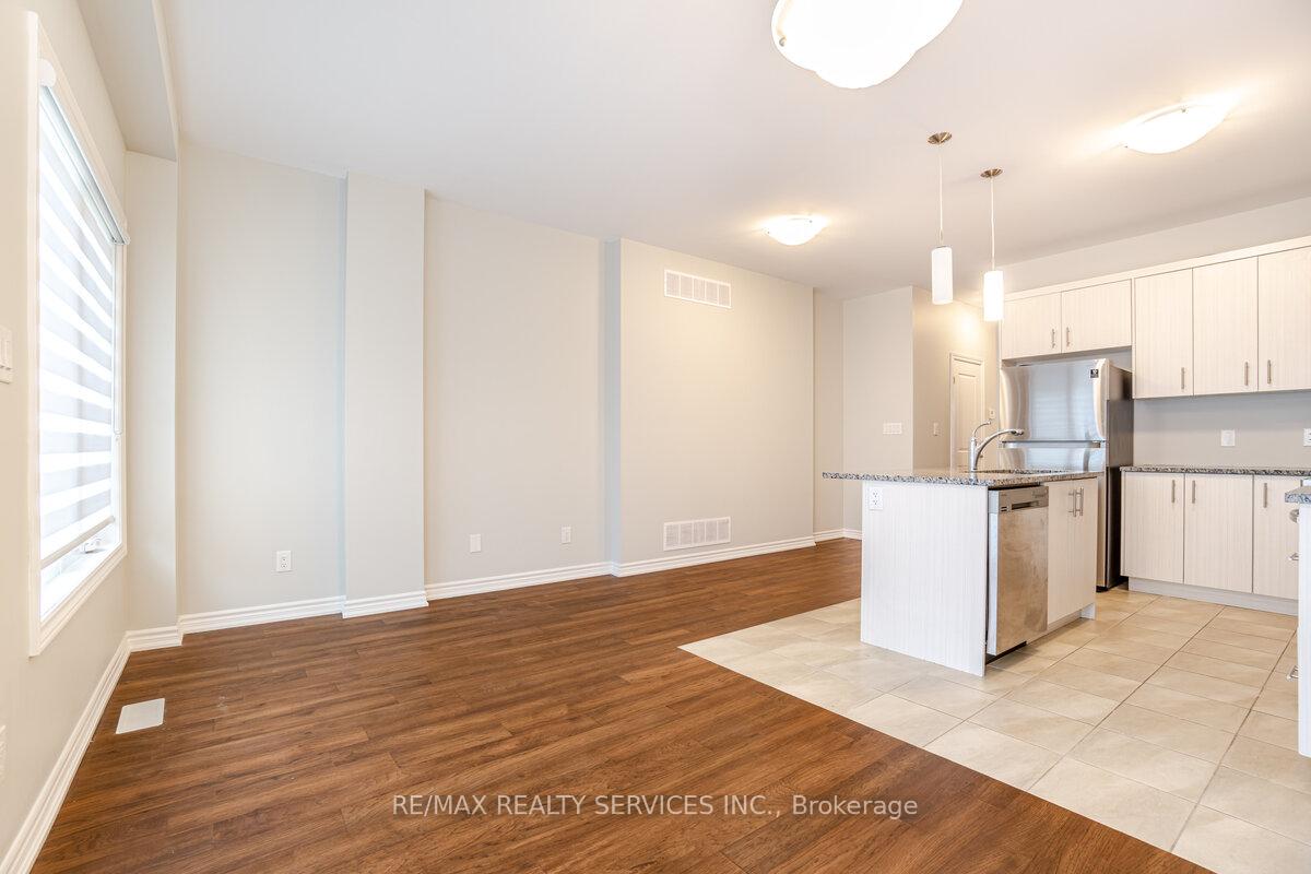Photo 9 of 207 Louise Street, Welland, Lincoln/Crowland — HOMEH