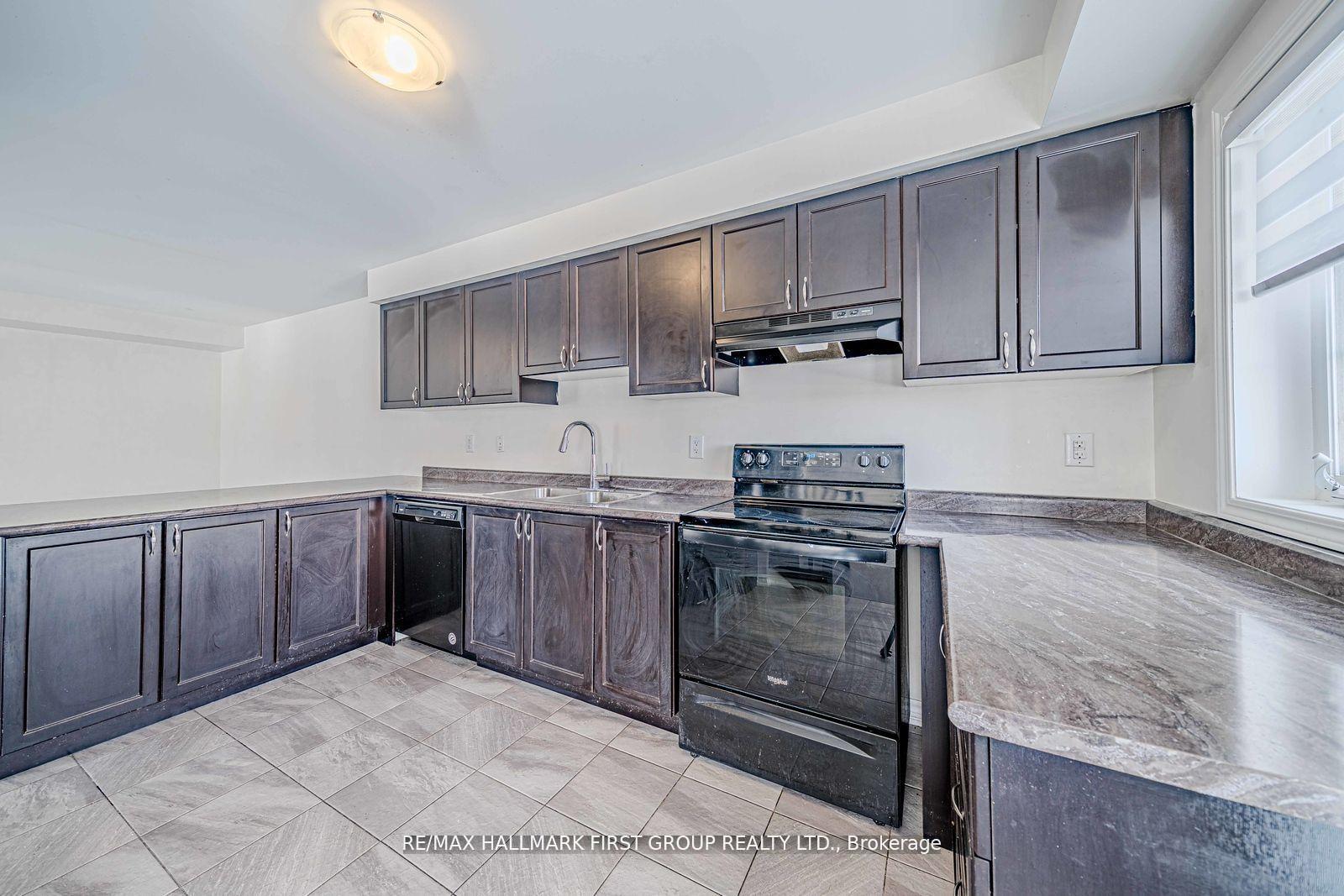 Photo 29 of 1 Goldeye Street, Whitby, Lynde Creek — HOMEH