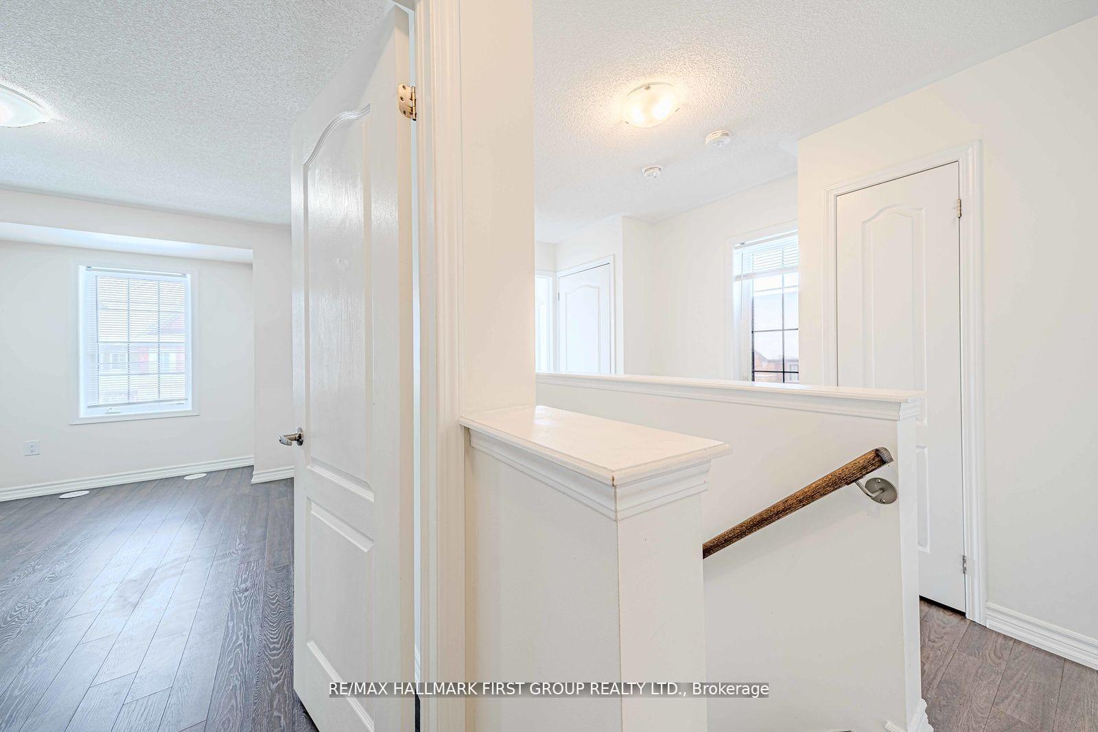 Photo 37 of 1 Goldeye Street, Whitby, Lynde Creek — HOMEH