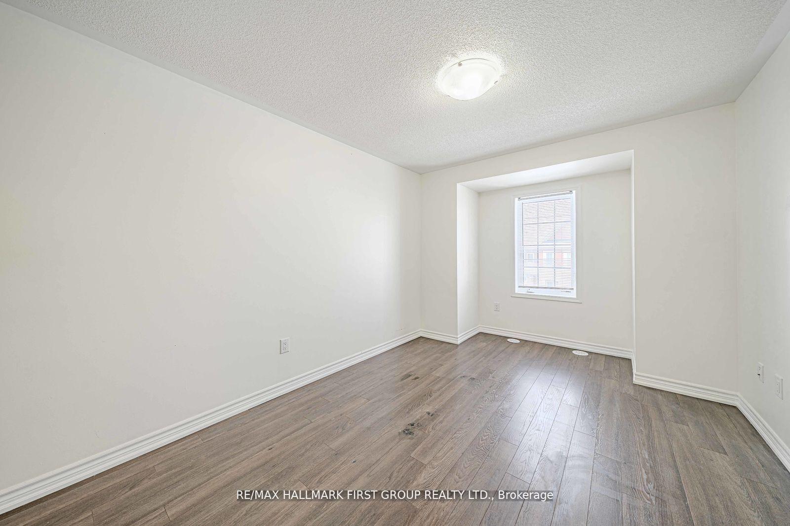 Photo 39 of 1 Goldeye Street, Whitby, Lynde Creek — HOMEH
