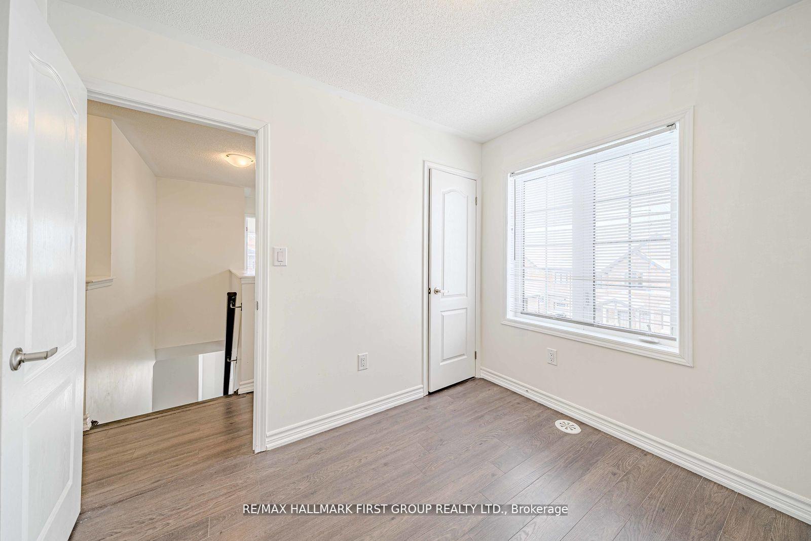 Photo 45 of 1 Goldeye Street, Whitby, Lynde Creek — HOMEH