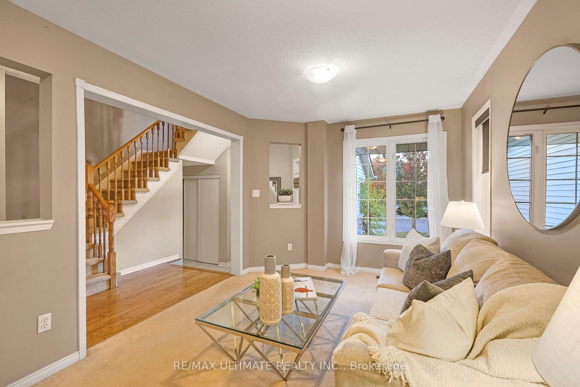 Photo 11 of 55 Breakwater Drive, Whitby, Port Whitby — HOMEH