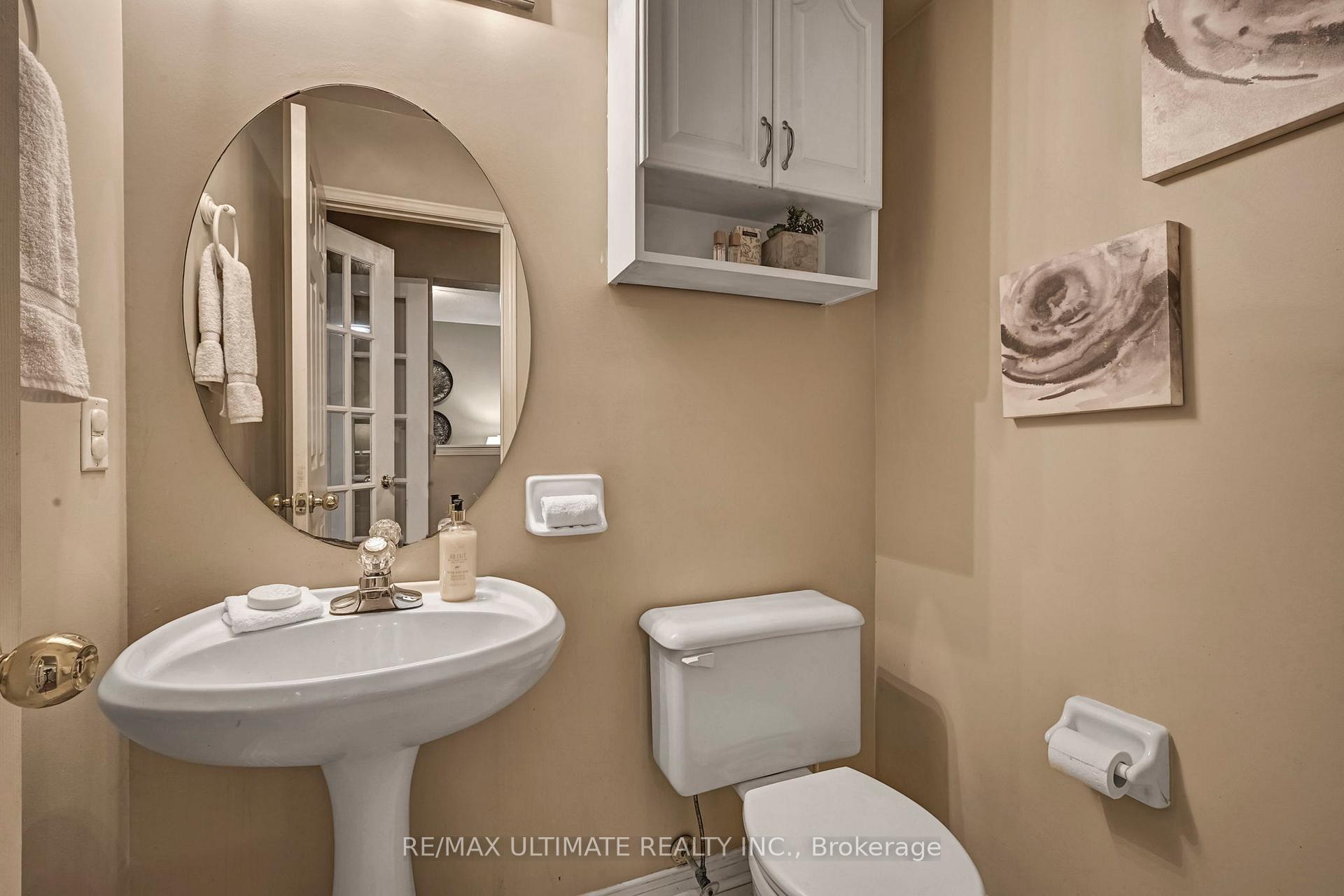 Photo 18 of 55 Breakwater Drive, Whitby, Port Whitby — HOMEH