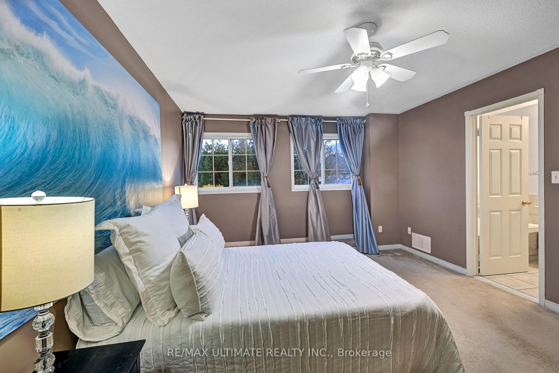 Photo 21 of 55 Breakwater Drive, Whitby, Port Whitby — HOMEH