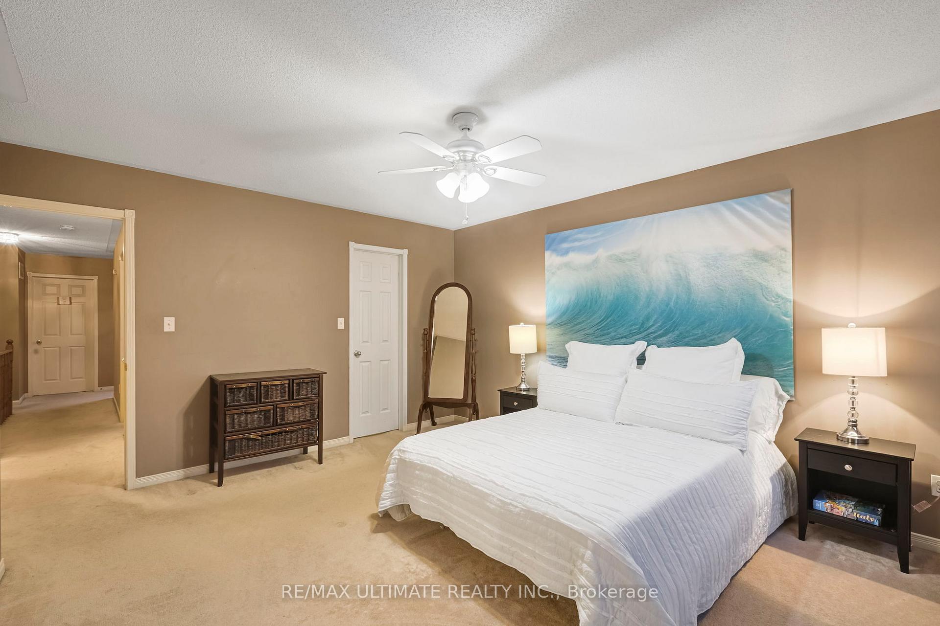 Photo 35 of 55 Breakwater Drive, Whitby, Port Whitby — HOMEH