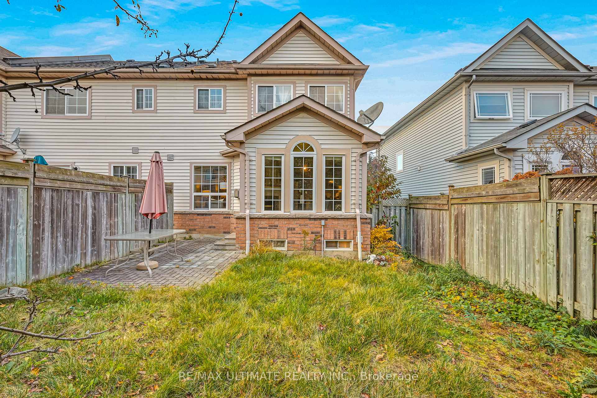 Photo 39 of 55 Breakwater Drive, Whitby, Port Whitby — HOMEH
