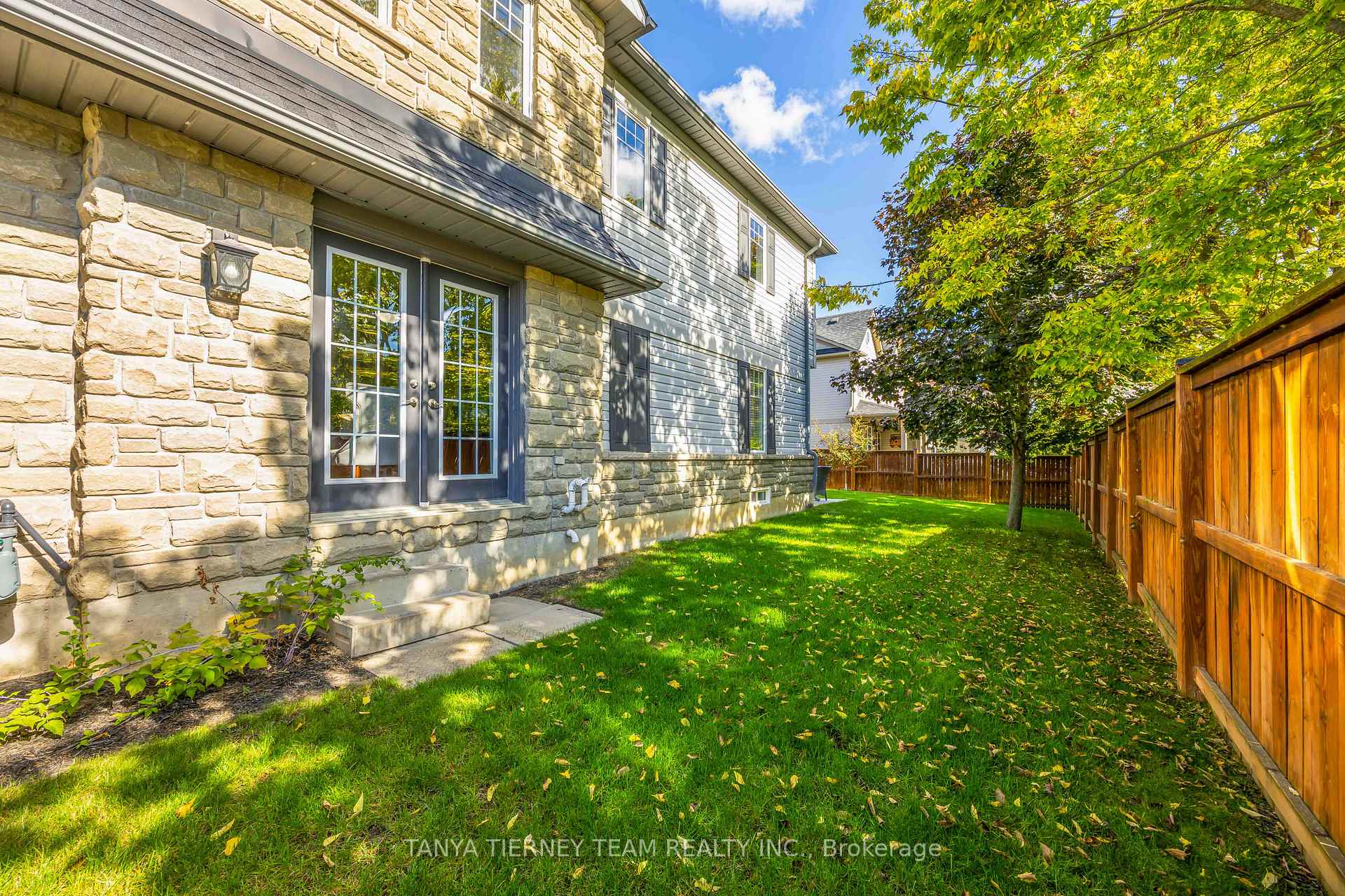 Photo 1 of 30 Claridge Crescent, Whitby, Taunton North — HOMEH