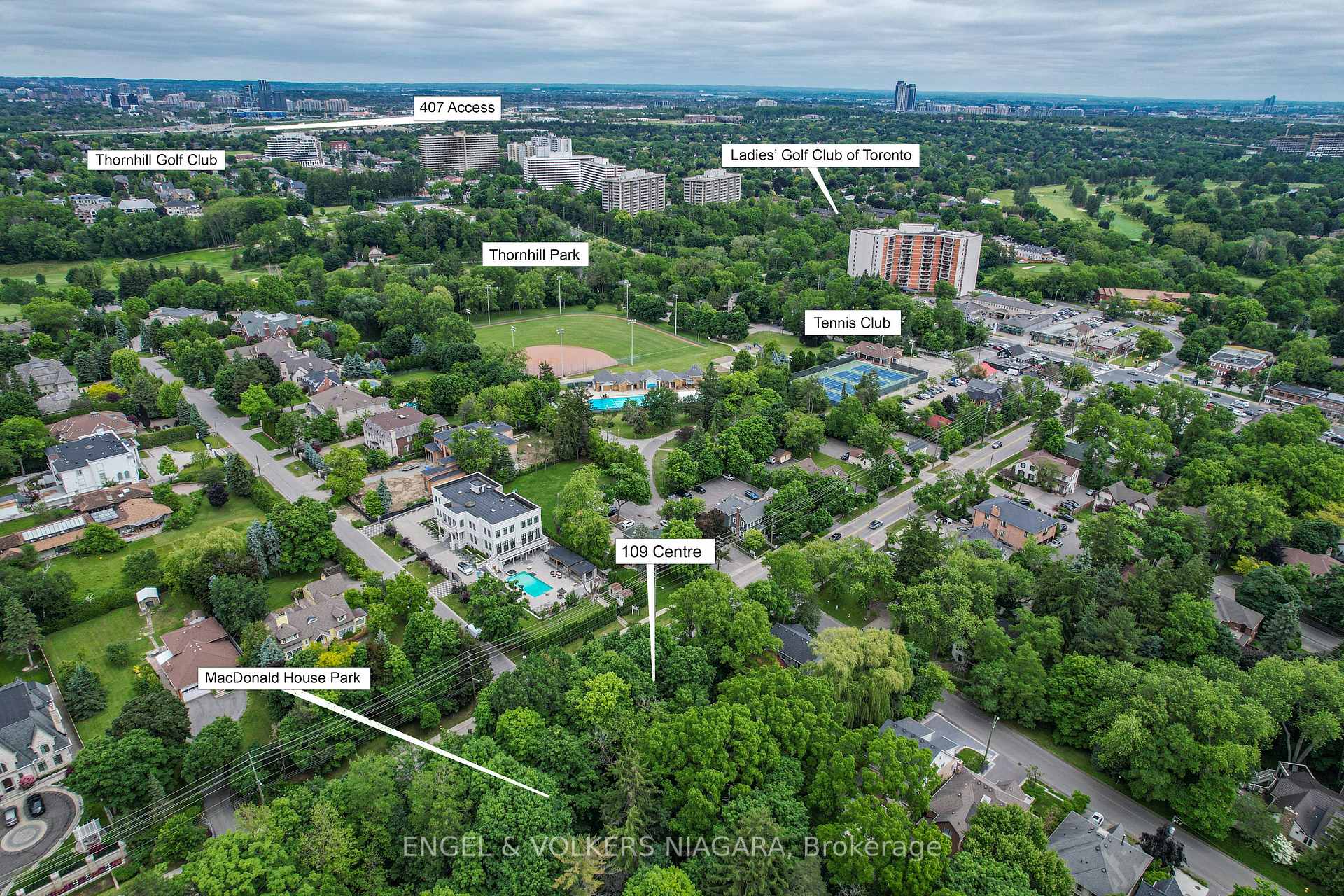 Photo 11 of 109 Centre Street, Vaughan, Crestwood-Springfarm-Yorkhill — HOMEH