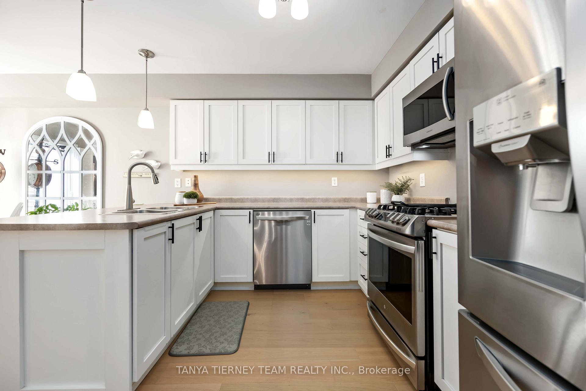 Photo 60 of 76 Northgrove Crescent, Whitby, Brooklin — HOMEH