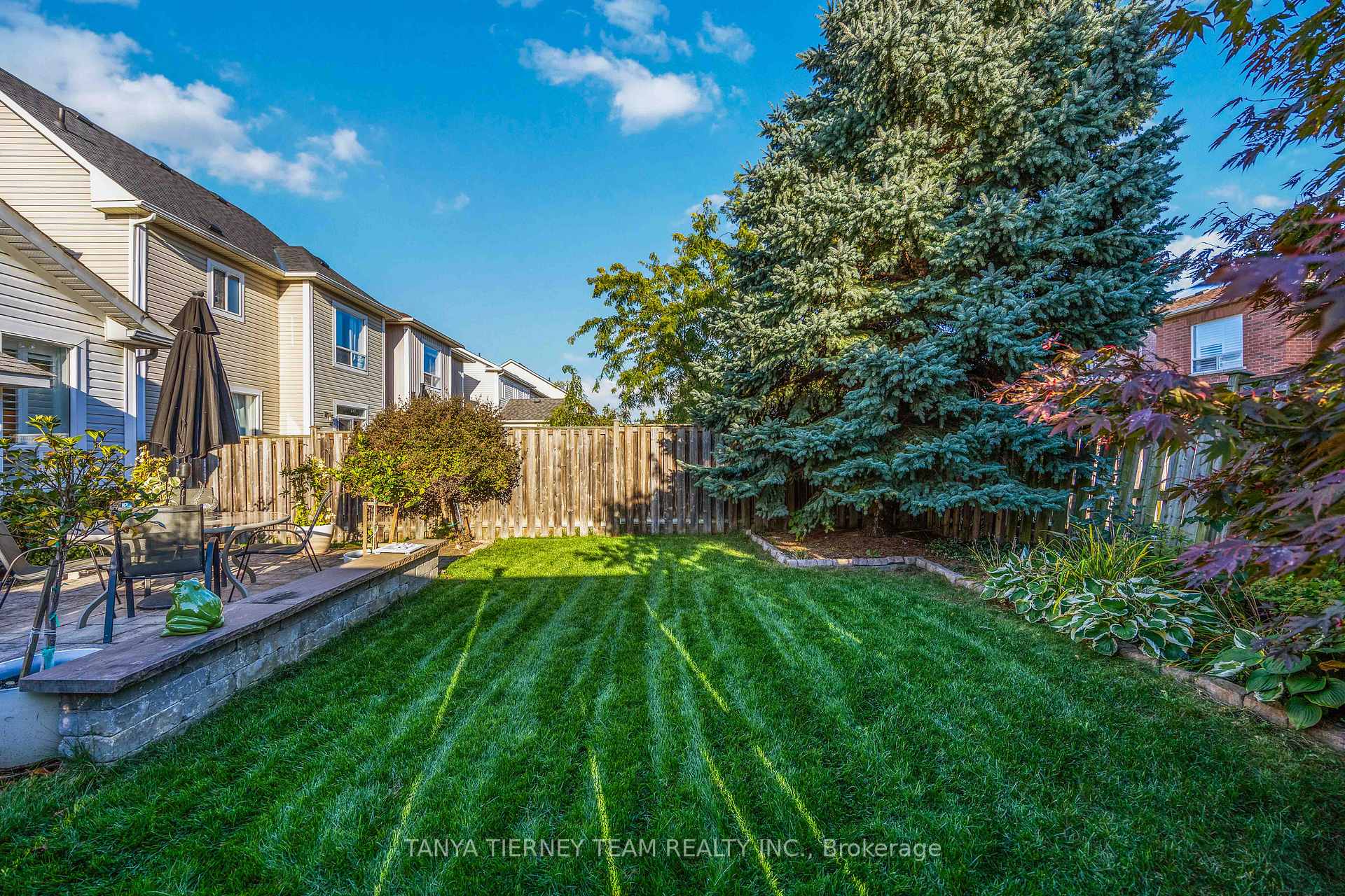 Photo 87 of 76 Northgrove Crescent, Whitby, Brooklin — HOMEH