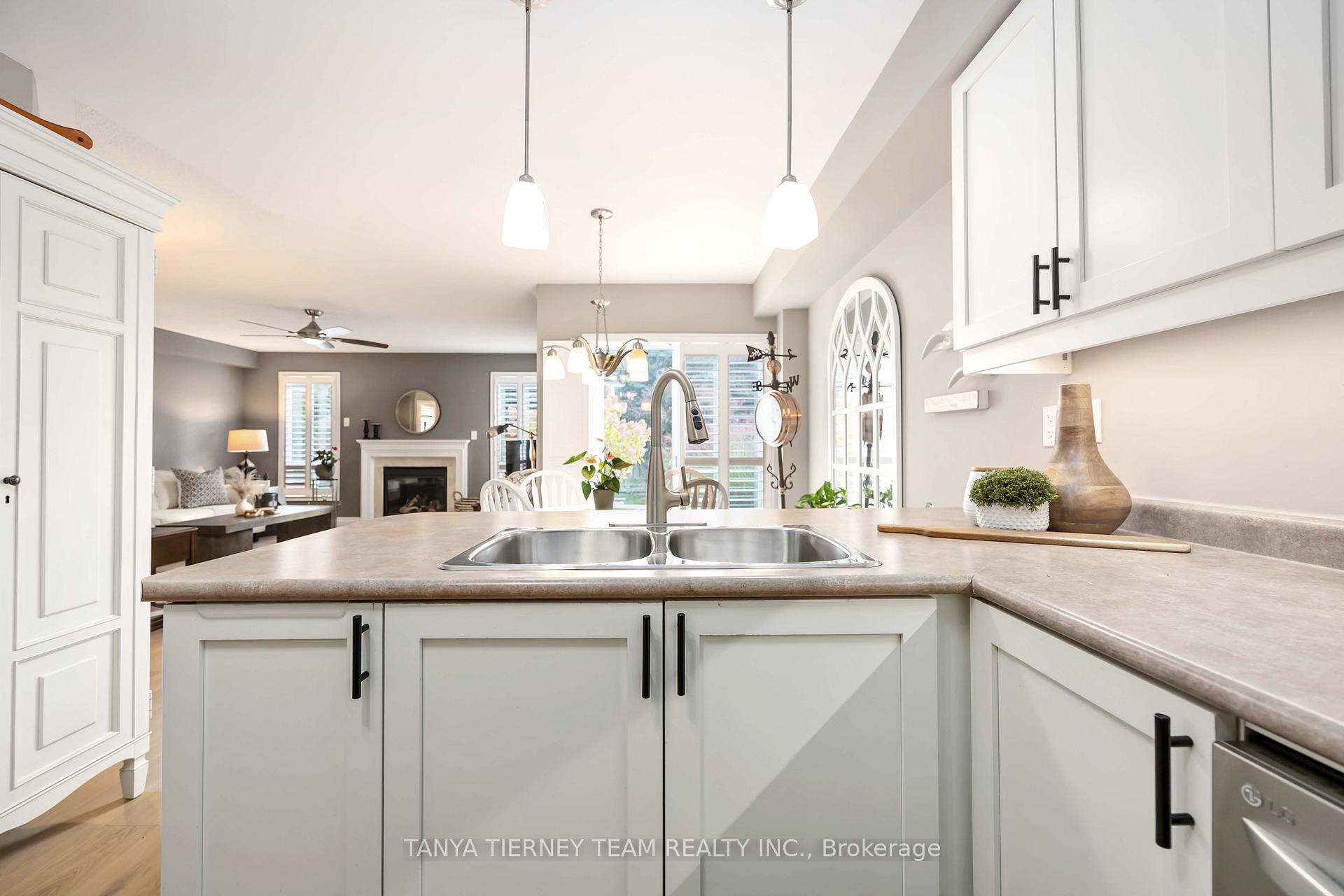 Photo 23 of 76 Northgrove Crescent, Whitby, Brooklin — HOMEH