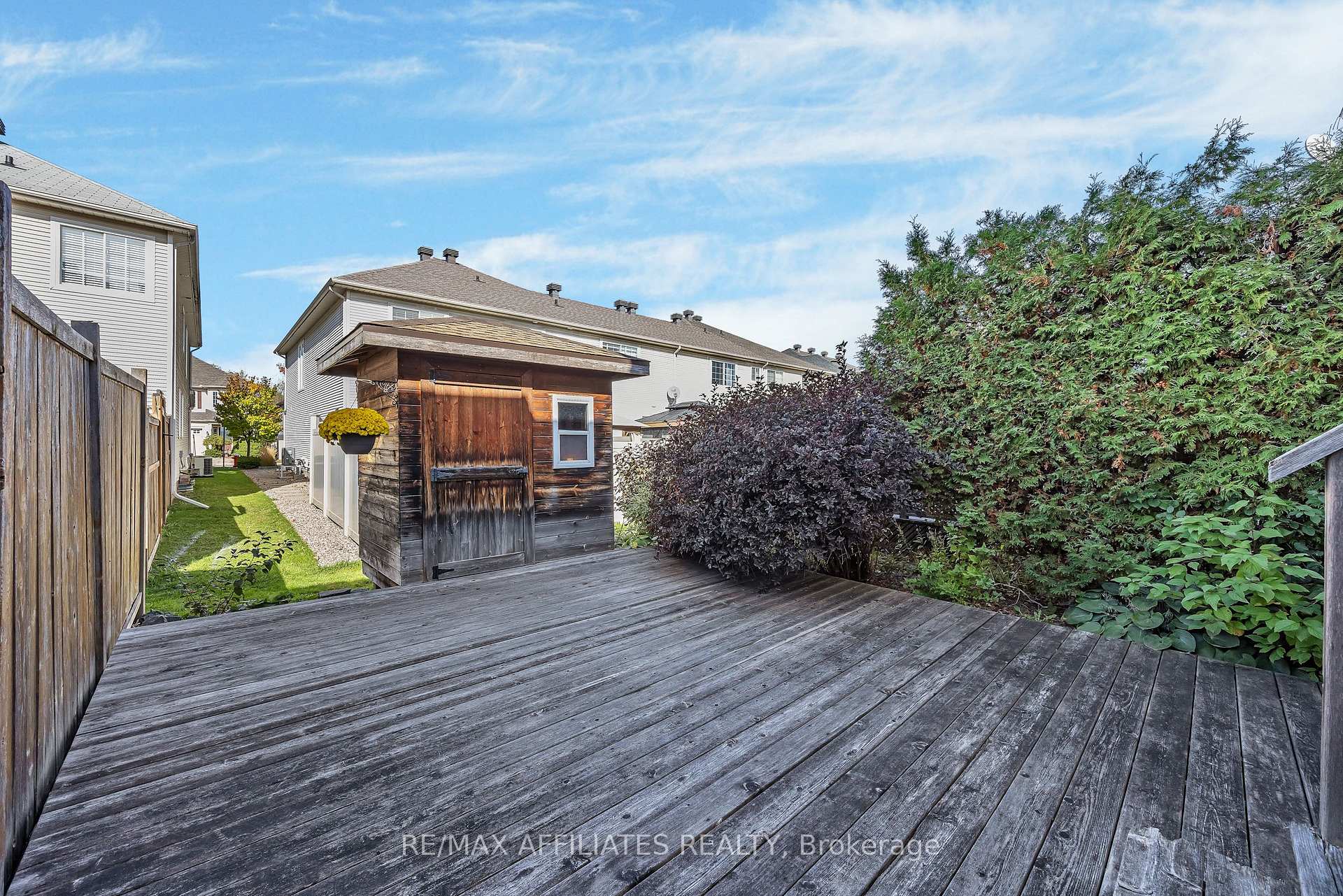 Photo 35 of 17 Kirkstone Private, Ottawa, Barrhaven - Stonebridge — HOMEH