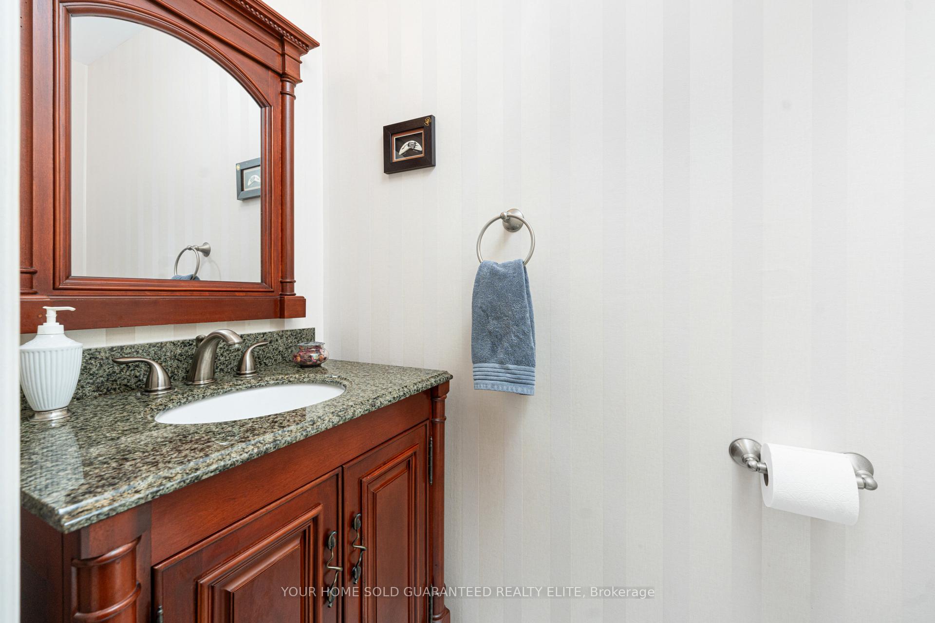 Photo 12 of 8 Coupland Court, Welland, N. Welland — HOMEH