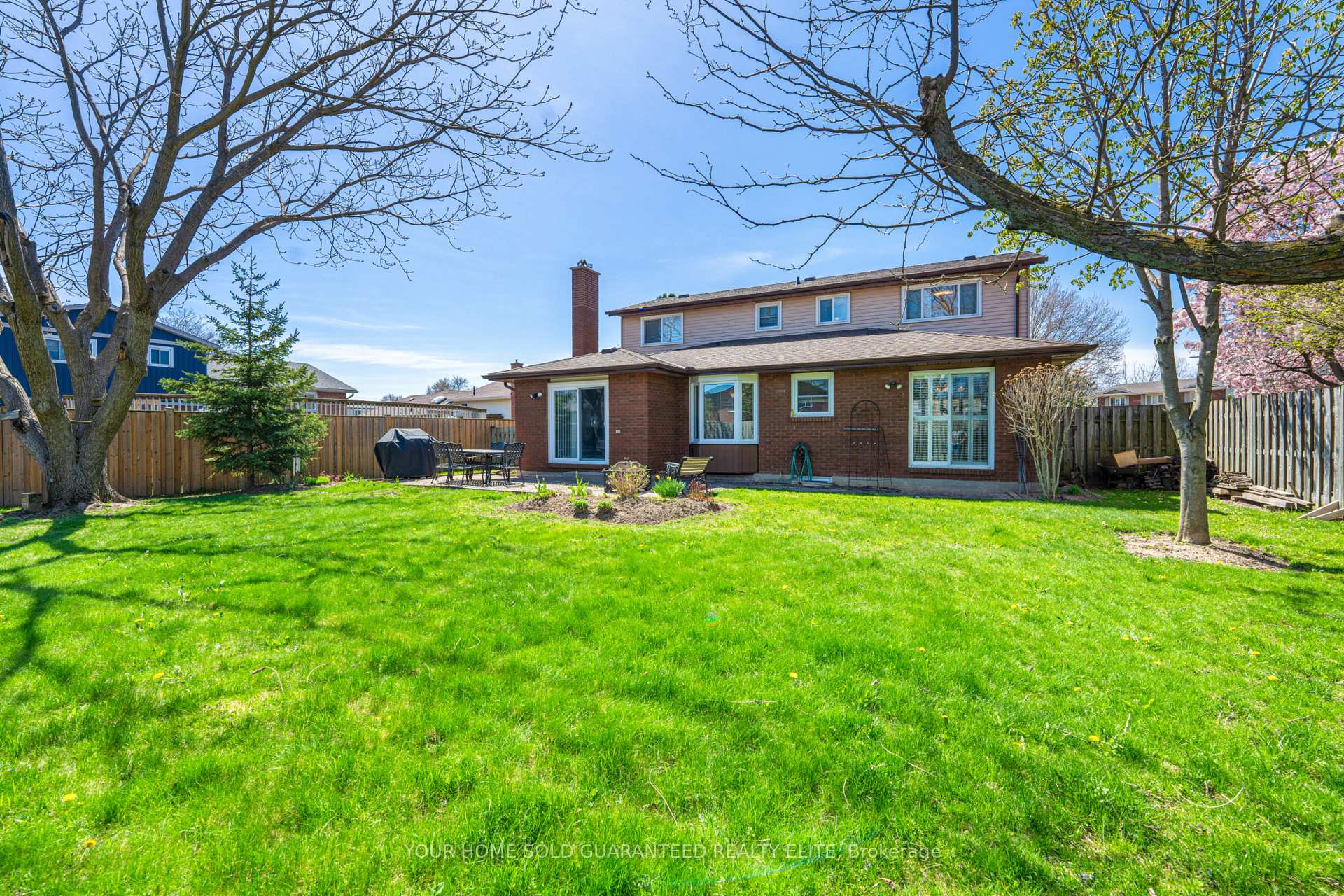 Photo 27 of 8 Coupland Court, Welland, N. Welland — HOMEH