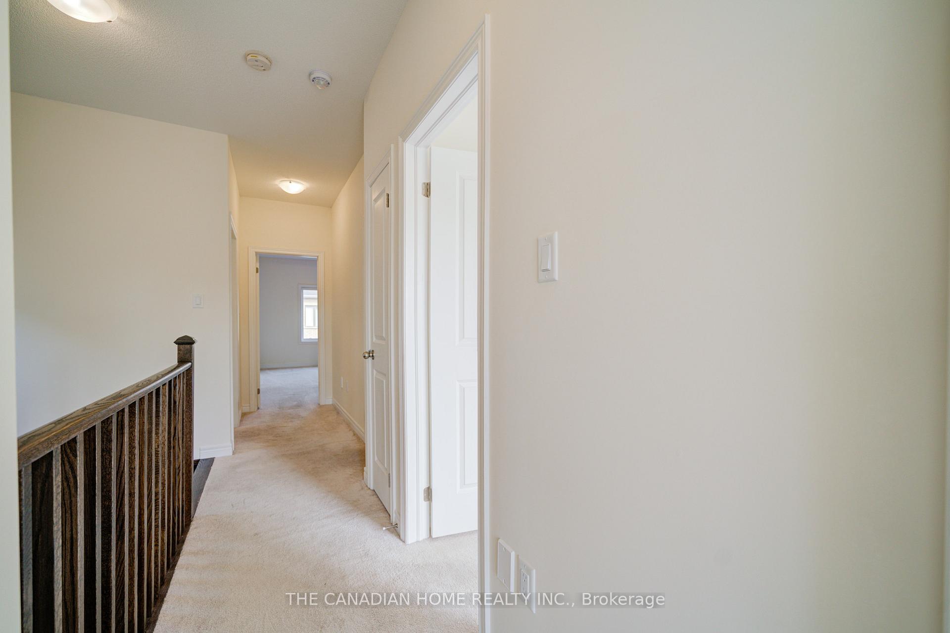 Photo 21 of 10 Conarty Crescent, Whitby, Williamsburg — HOMEH