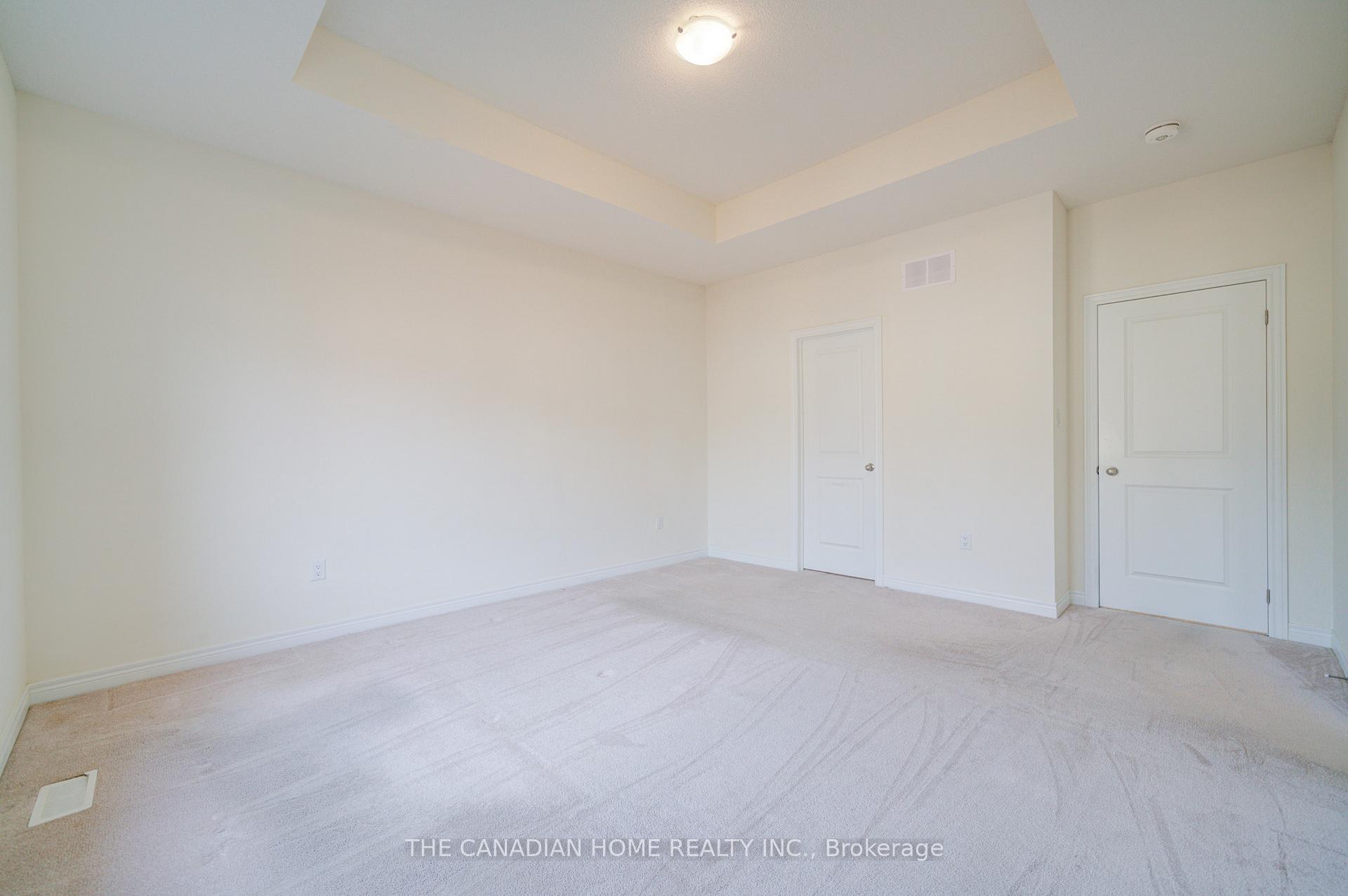 Photo 27 of 10 Conarty Crescent, Whitby, Williamsburg — HOMEH