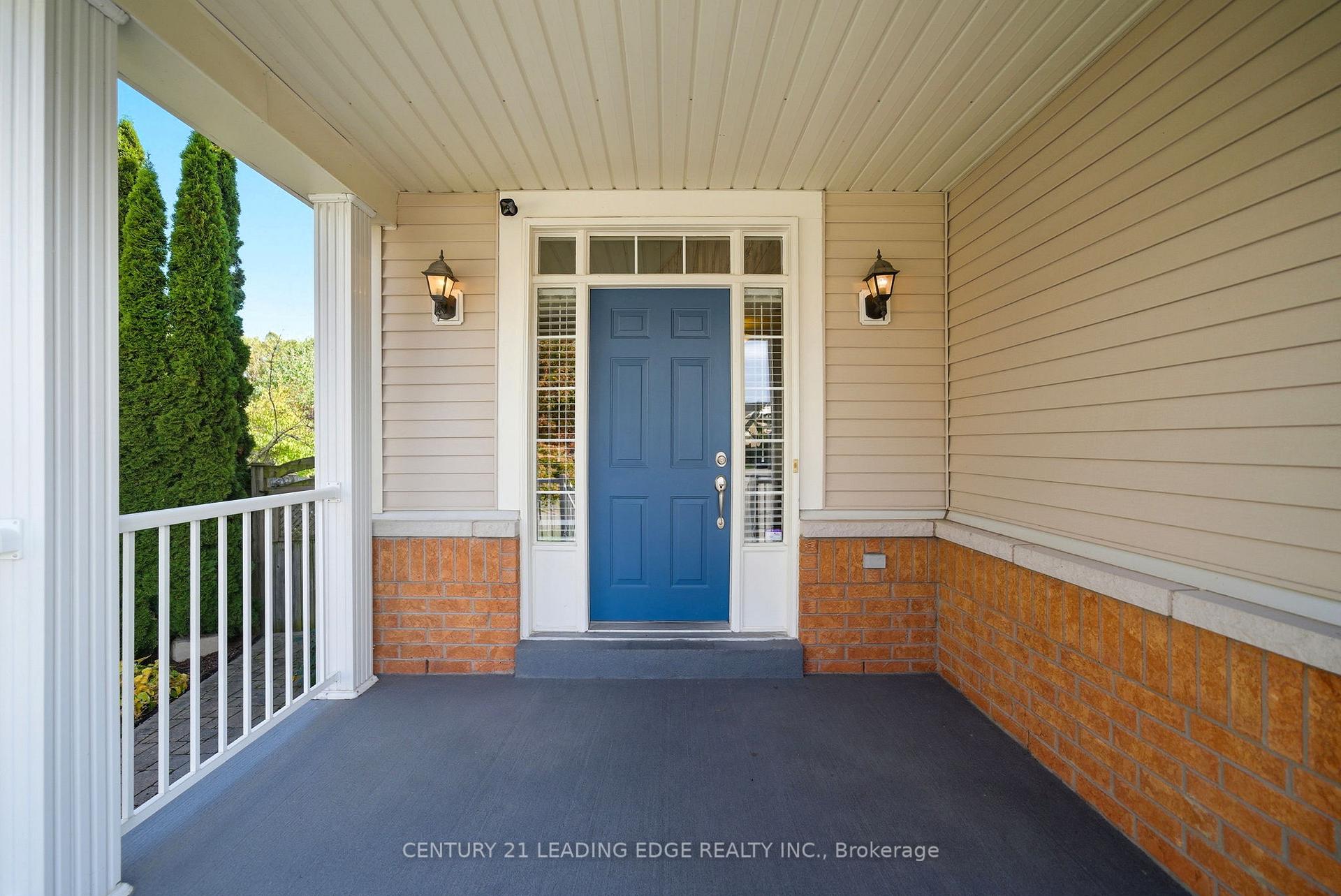 Photo 5 of 43 Seclusion Court, Whitby, Port Whitby — HOMEH