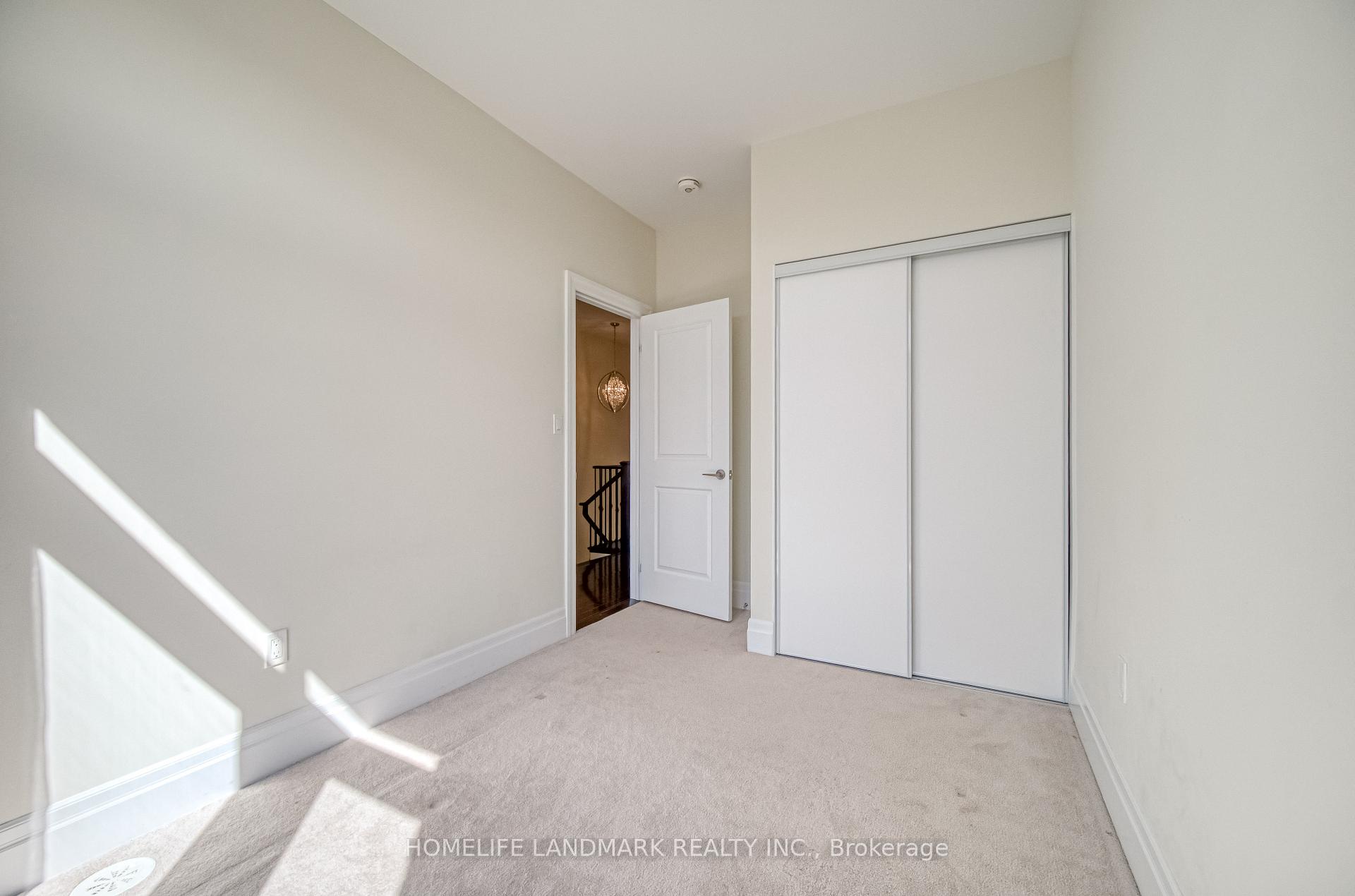Photo 26 of 18 Golden Trail, Vaughan, Patterson — HOMEH