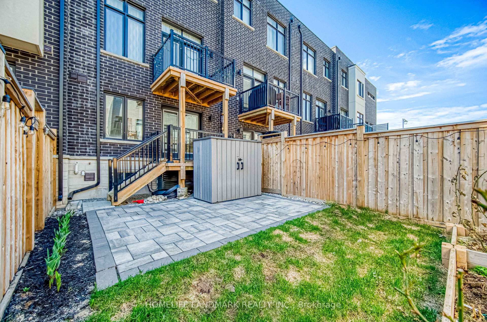Photo 39 of 18 Golden Trail, Vaughan, Patterson — HOMEH