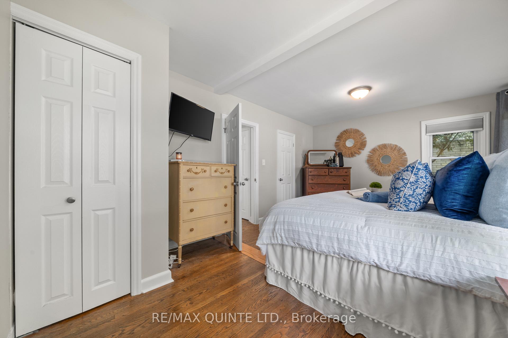 Photo 22 of 20 Strathcona Drive, Belleville — HOMEH