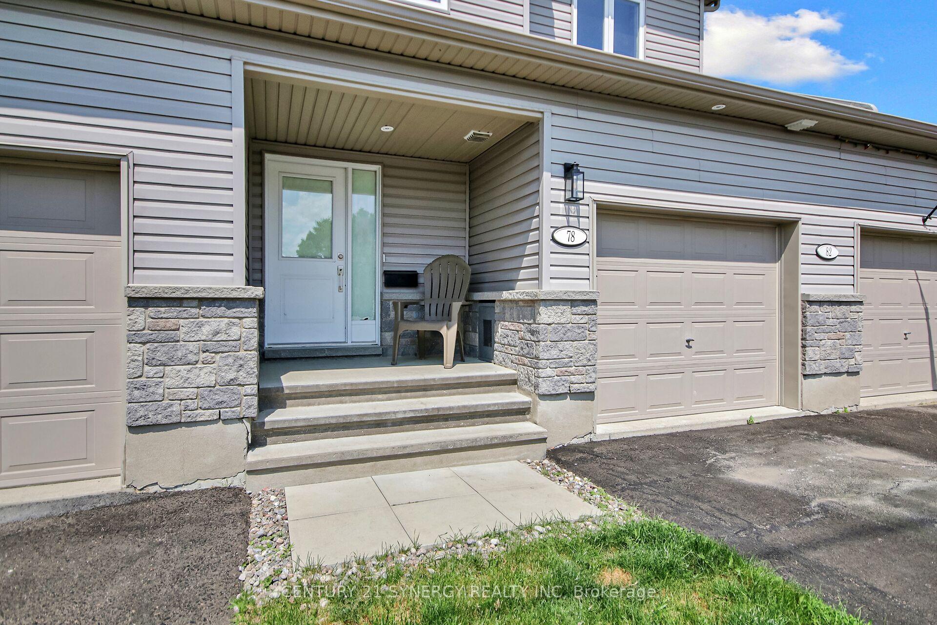 Photo 3 of 78 Fourth Avenue, Arnprior — HOMEH