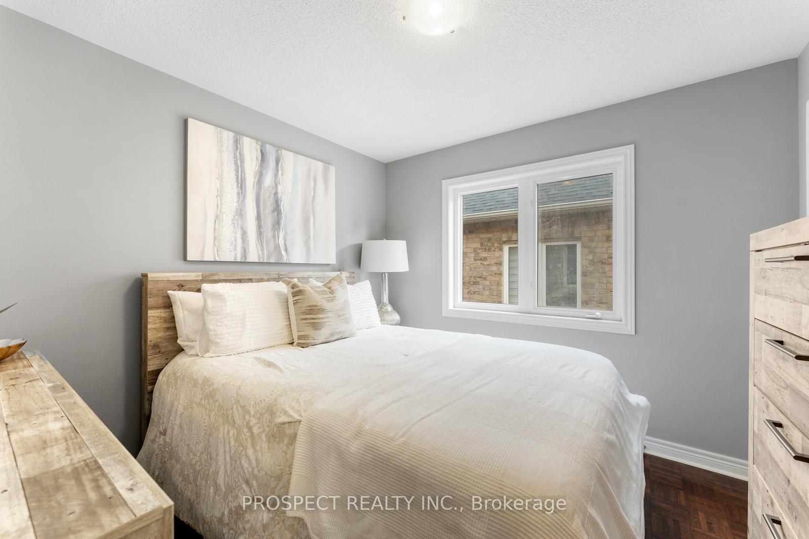 Photo 28 of 22 Worthview Drive, Vaughan, West Woodbridge — HOMEH