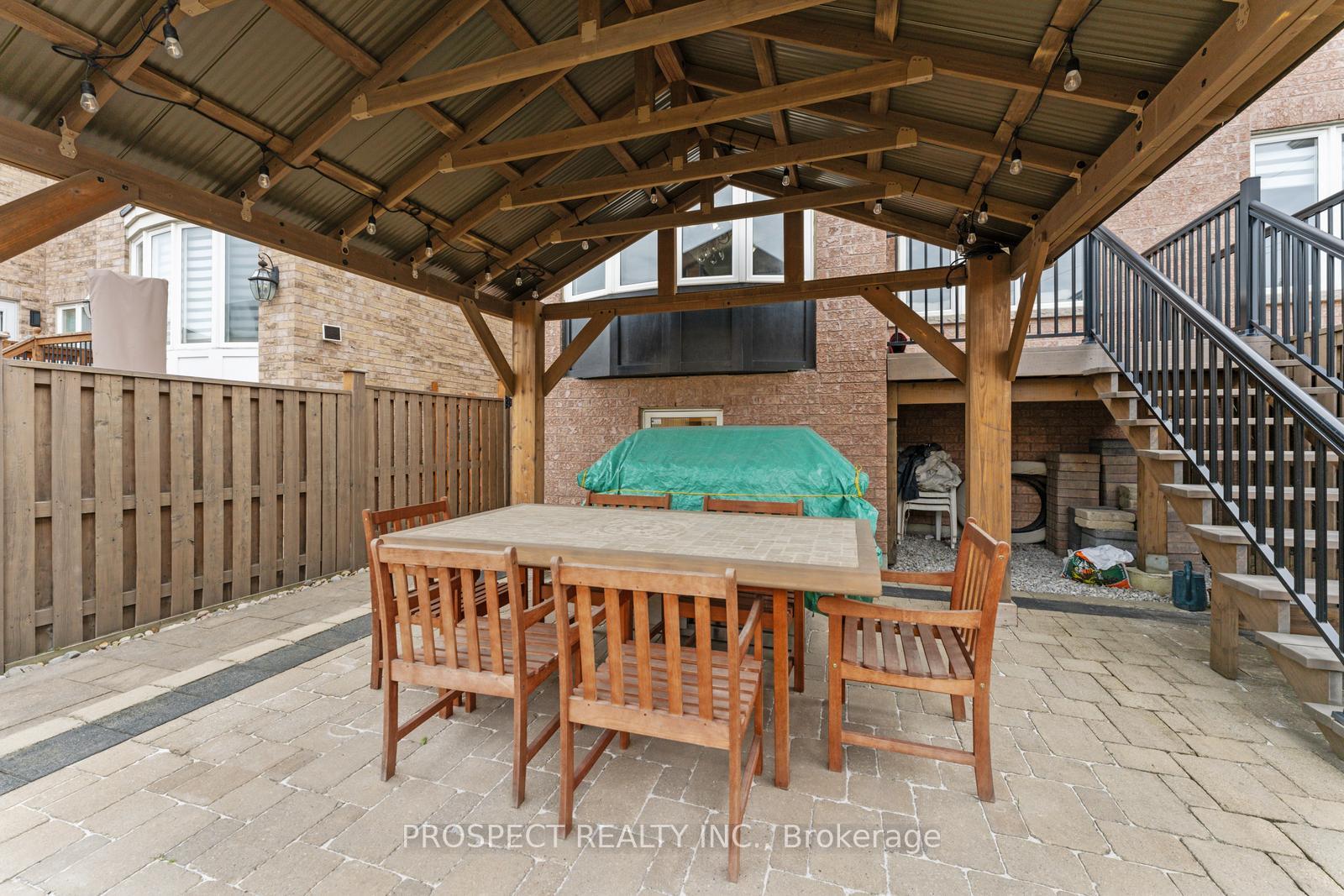 Photo 40 of 22 Worthview Drive, Vaughan, West Woodbridge — HOMEH