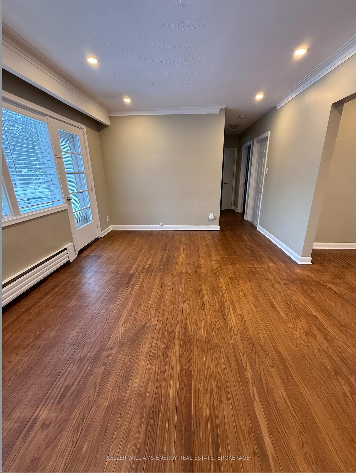 Photo 5 of Unit 2, 607 Centre Street S, Whitby, Downtown Whitby — HOMEH