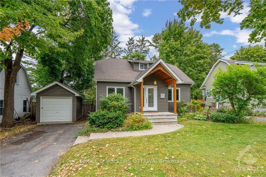 Photo 7 of 241 Pleasant Park Road, Ottawa, Faircrest Heights — HOMEH