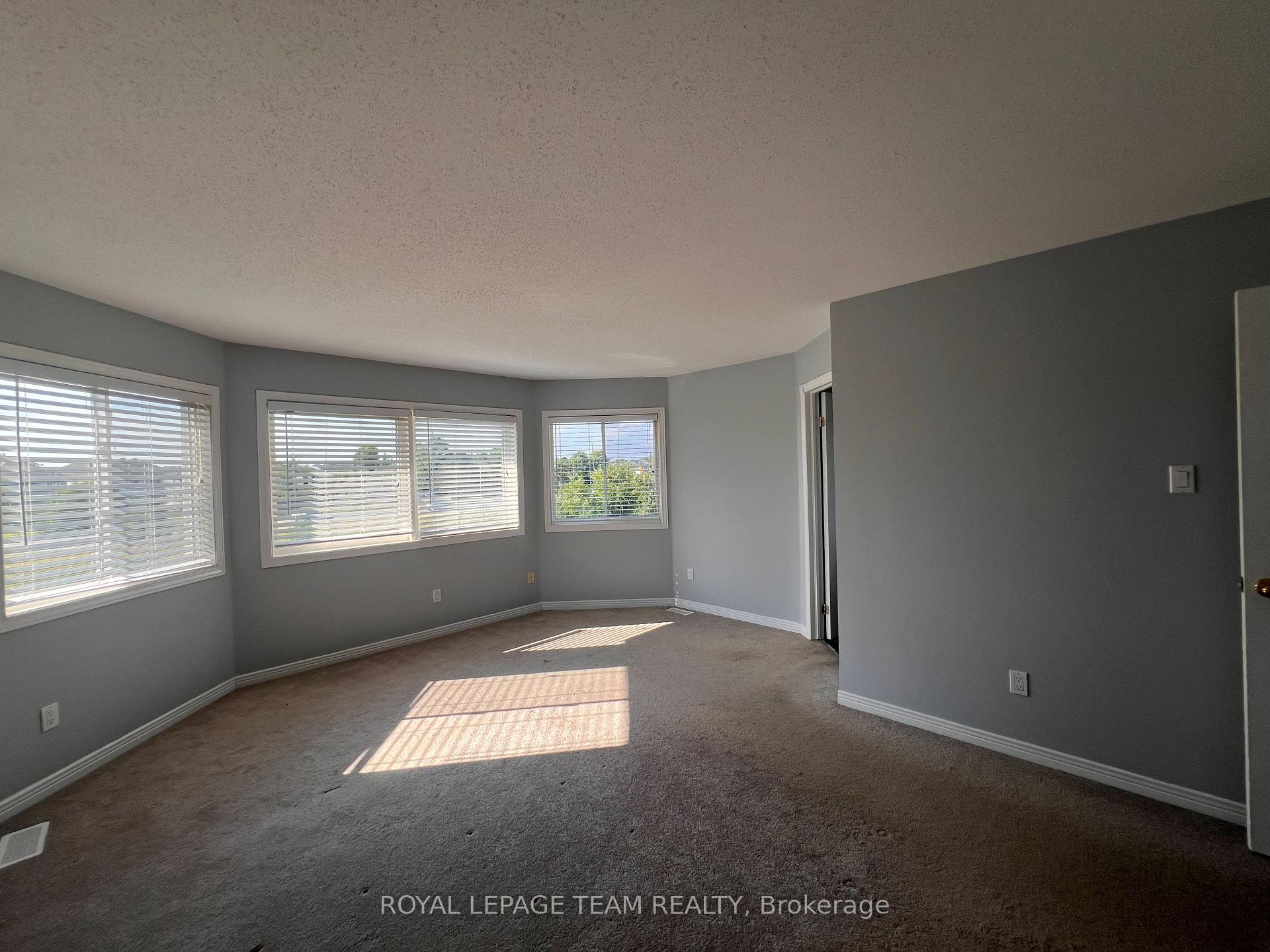 Photo 14 of 4426 Shoreline Drive, Ottawa, Riverside South/Gloucester Glen — HOMEH