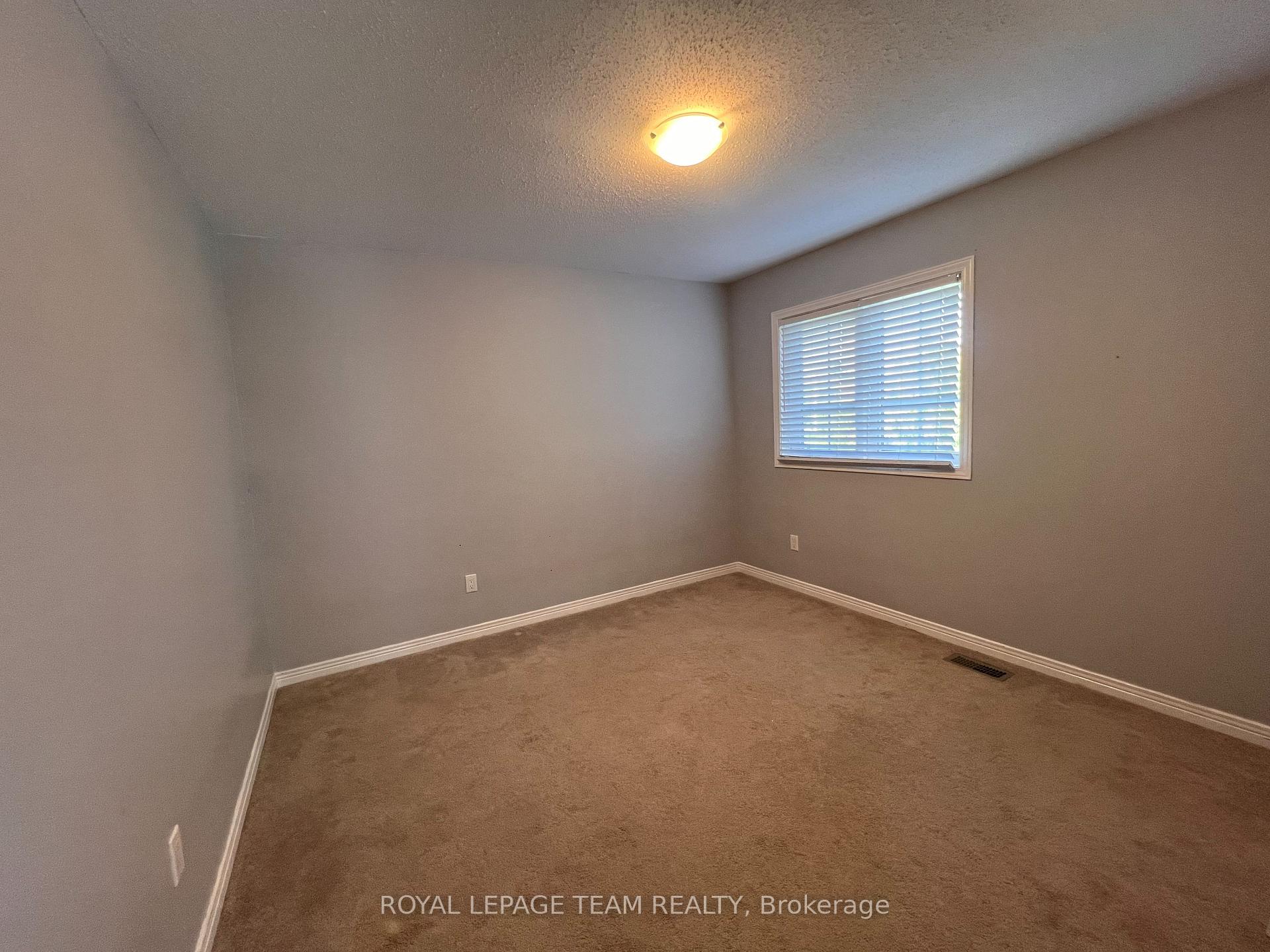 Photo 18 of 4426 Shoreline Drive, Ottawa, Riverside South/Gloucester Glen — HOMEH