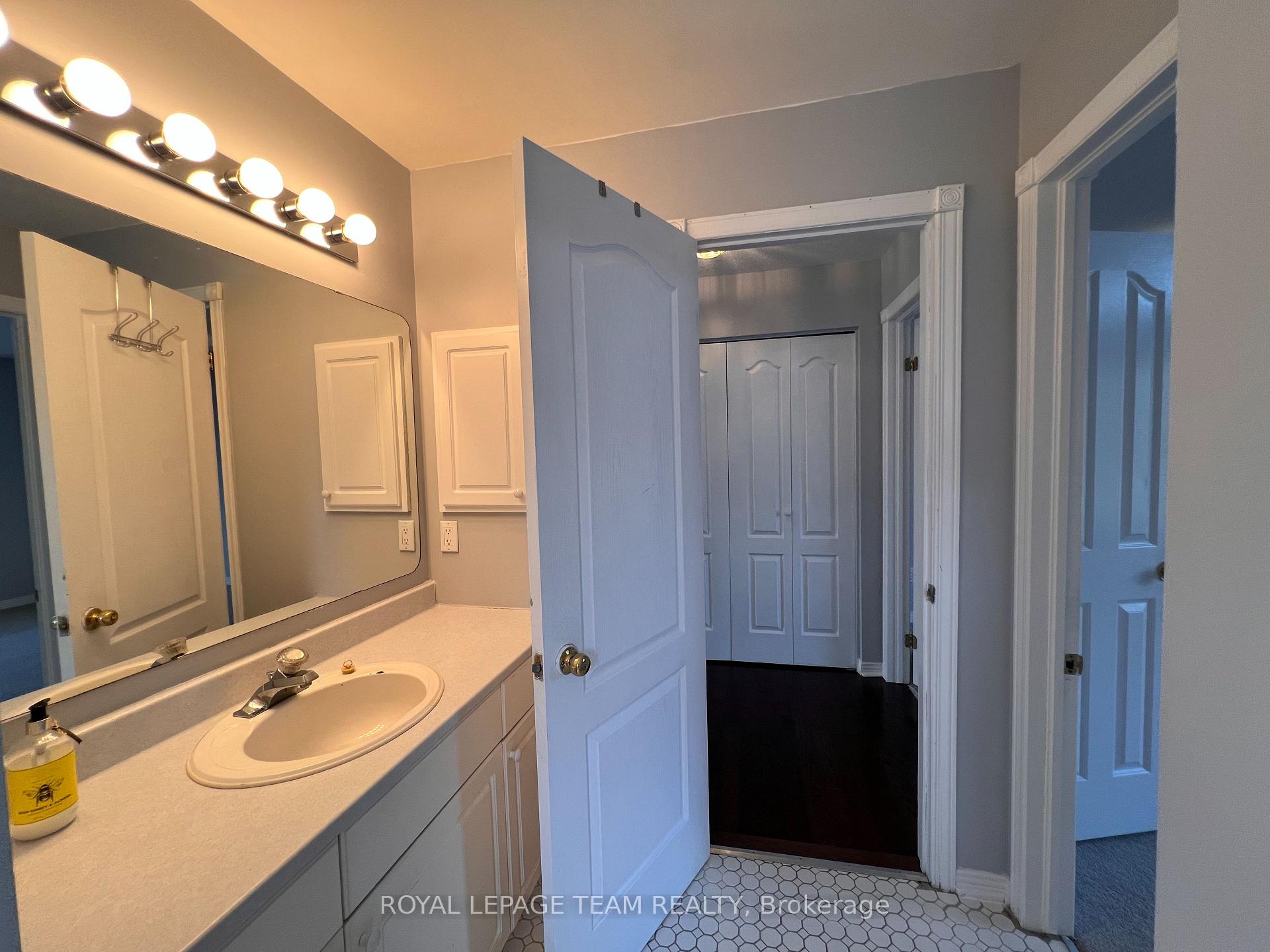 Photo 20 of 4426 Shoreline Drive, Ottawa, Riverside South/Gloucester Glen — HOMEH