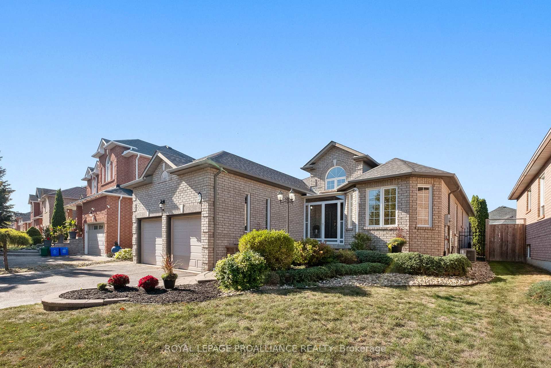 Photo 1 of 20 Patrick Drive, Whitby, Pringle Creek — HOMEH