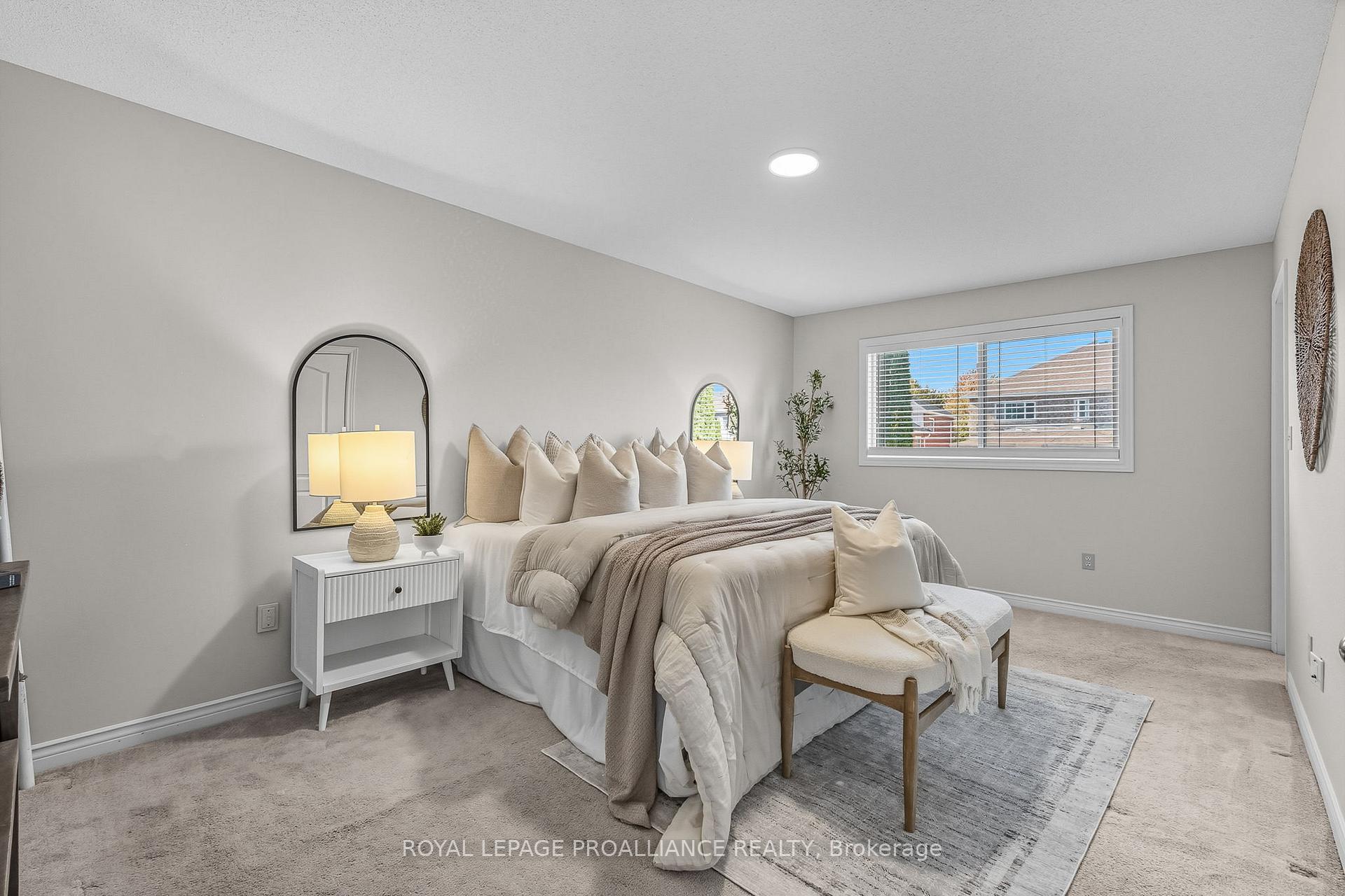 Photo 29 of 20 Patrick Drive, Whitby, Pringle Creek — HOMEH