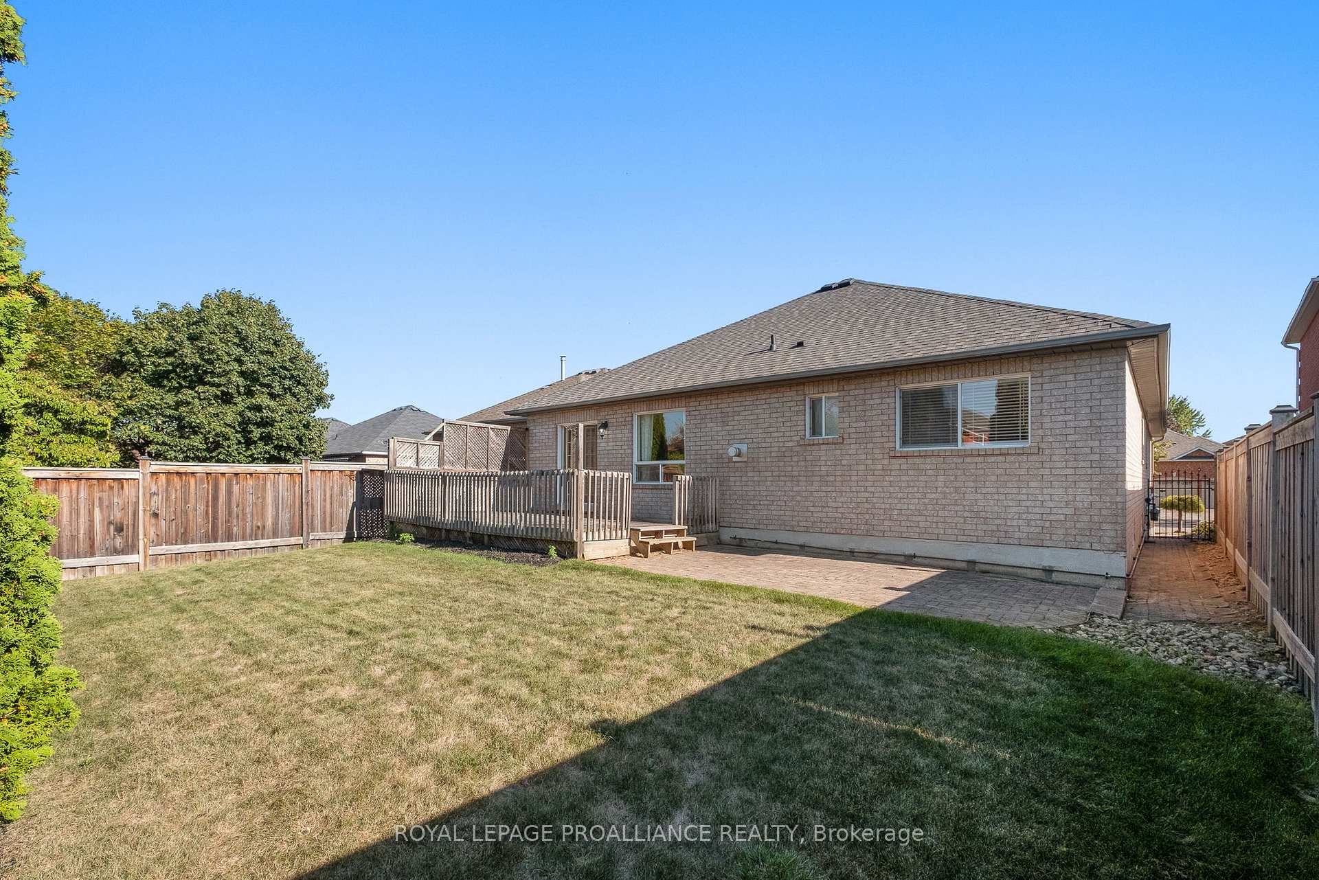 Photo 45 of 20 Patrick Drive, Whitby, Pringle Creek — HOMEH