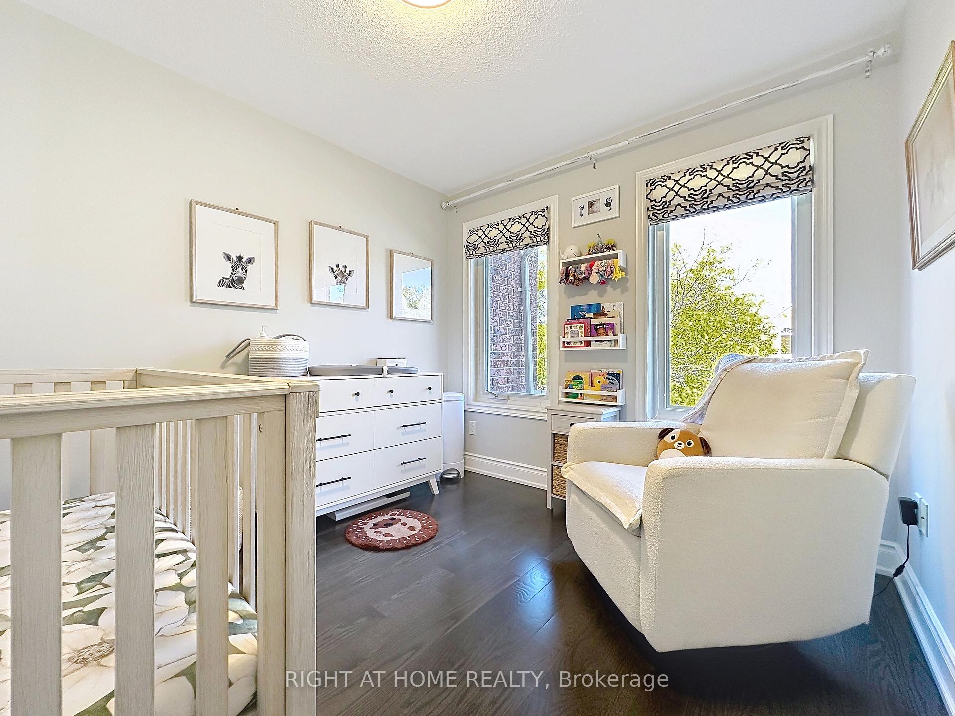Photo 11 of 77 Gauguin Avenue, Vaughan, Patterson — HOMEH