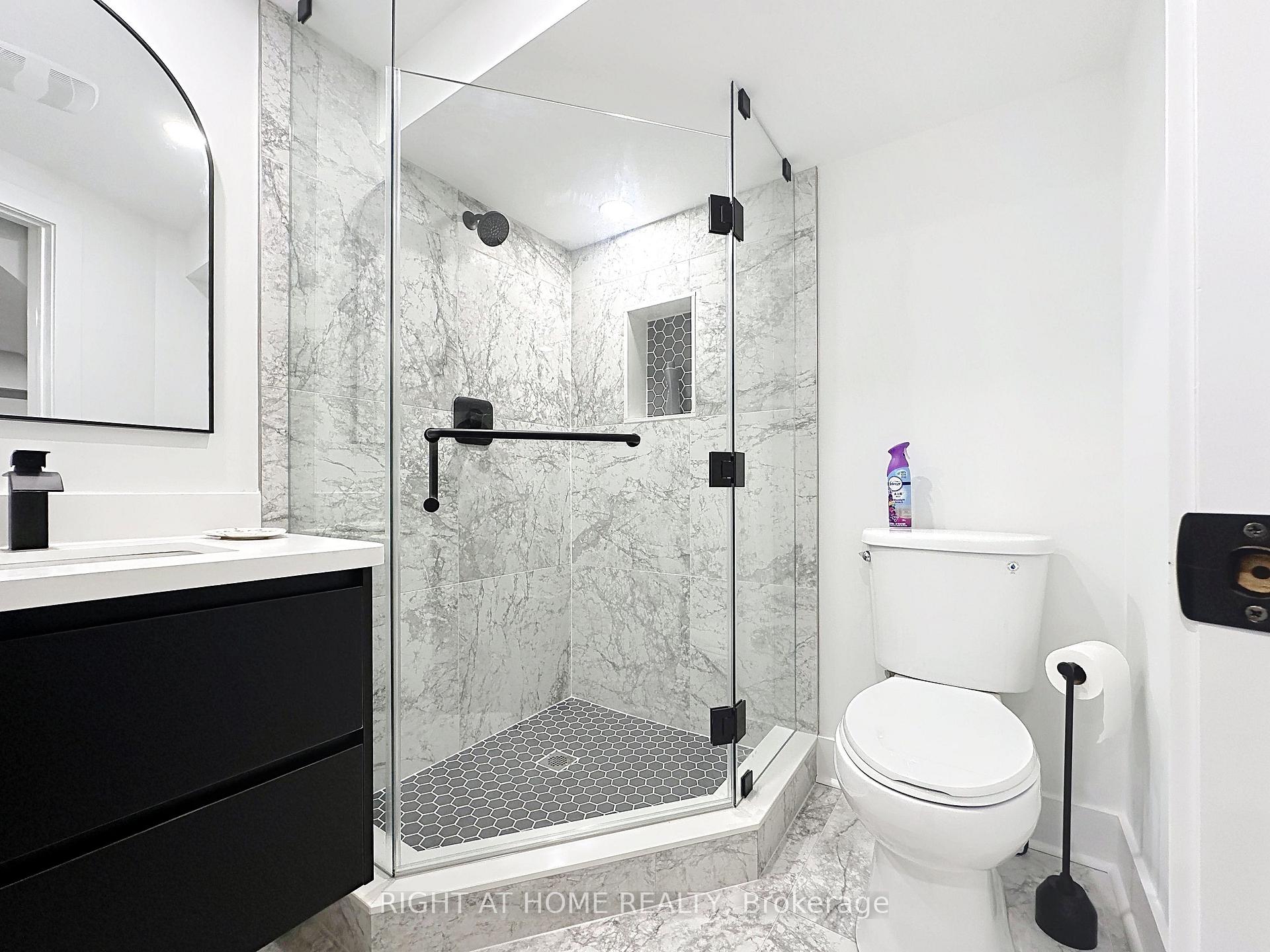 Photo 15 of 77 Gauguin Avenue, Vaughan, Patterson — HOMEH