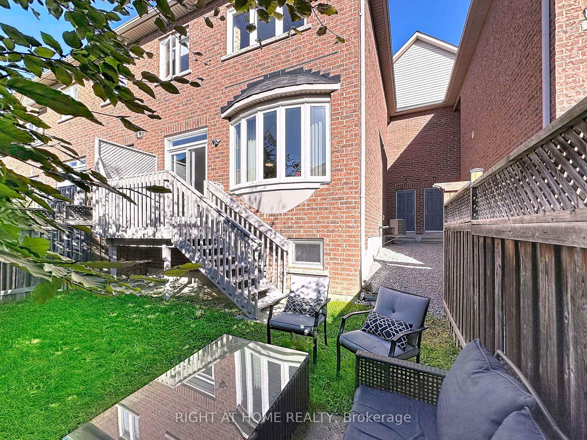 Photo 18 of 77 Gauguin Avenue, Vaughan, Patterson — HOMEH