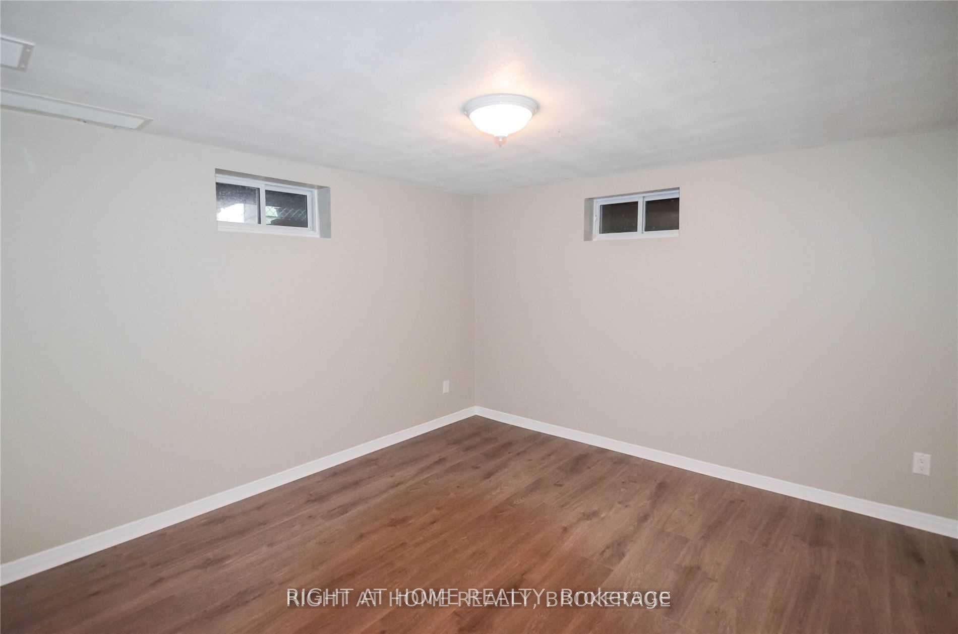 Photo 9 of 5 Hiley Avenue, Ajax, Central West — HOMEH