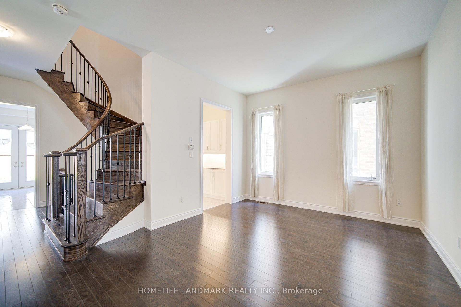 Photo 10 of 33 Cannes Avenue, Vaughan, Vellore Village — HOMEH