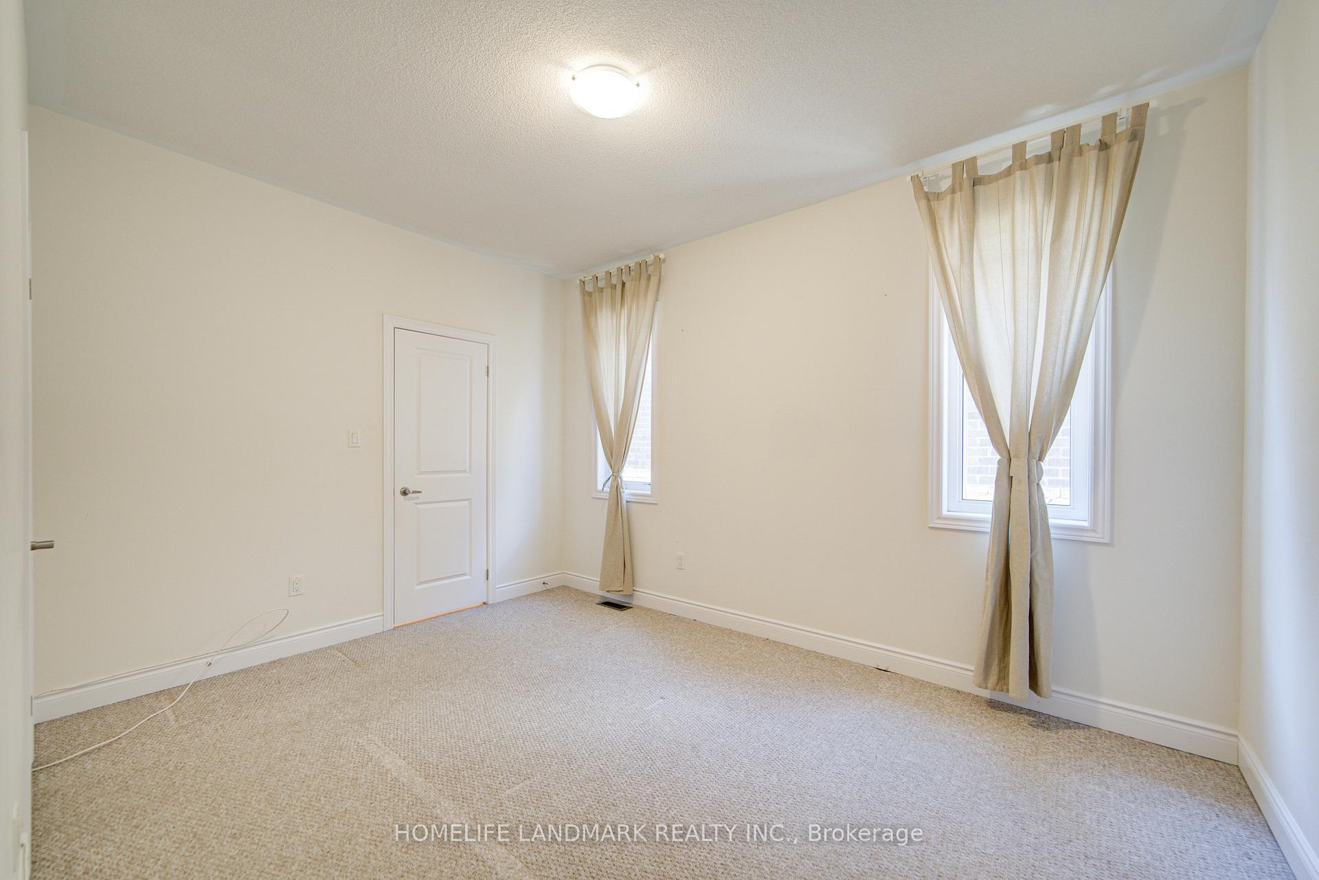 Photo 31 of 33 Cannes Avenue, Vaughan, Vellore Village — HOMEH