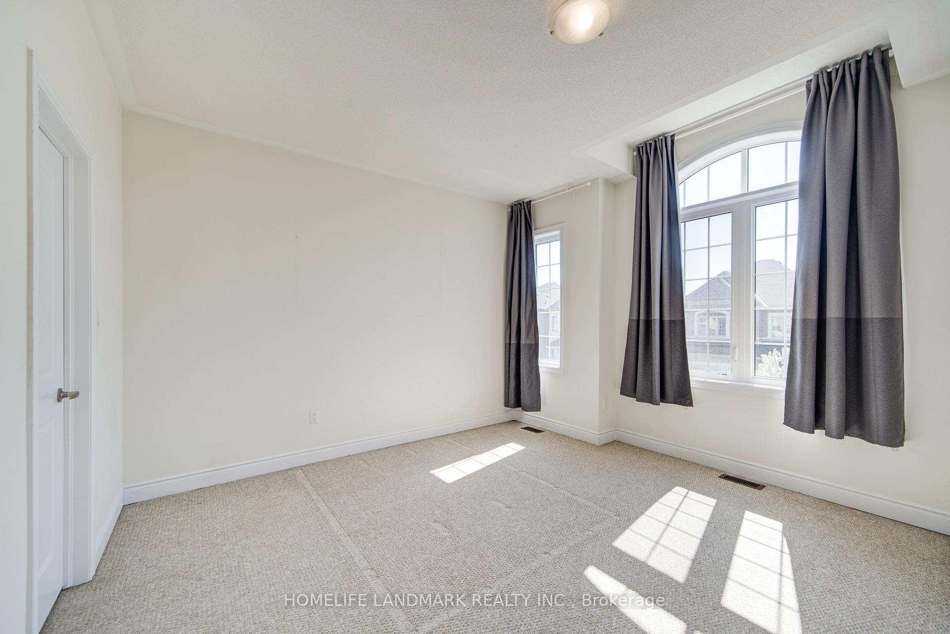 Photo 37 of 33 Cannes Avenue, Vaughan, Vellore Village — HOMEH