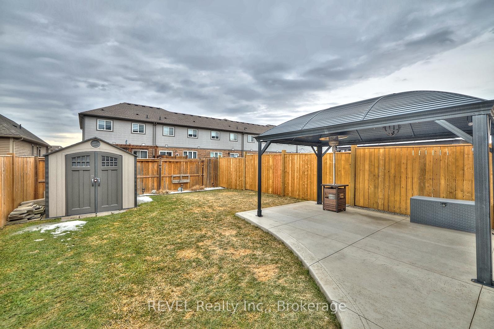 Photo 31 of 91 Roselawn Crescent, Welland, Coyle Creek — HOMEH