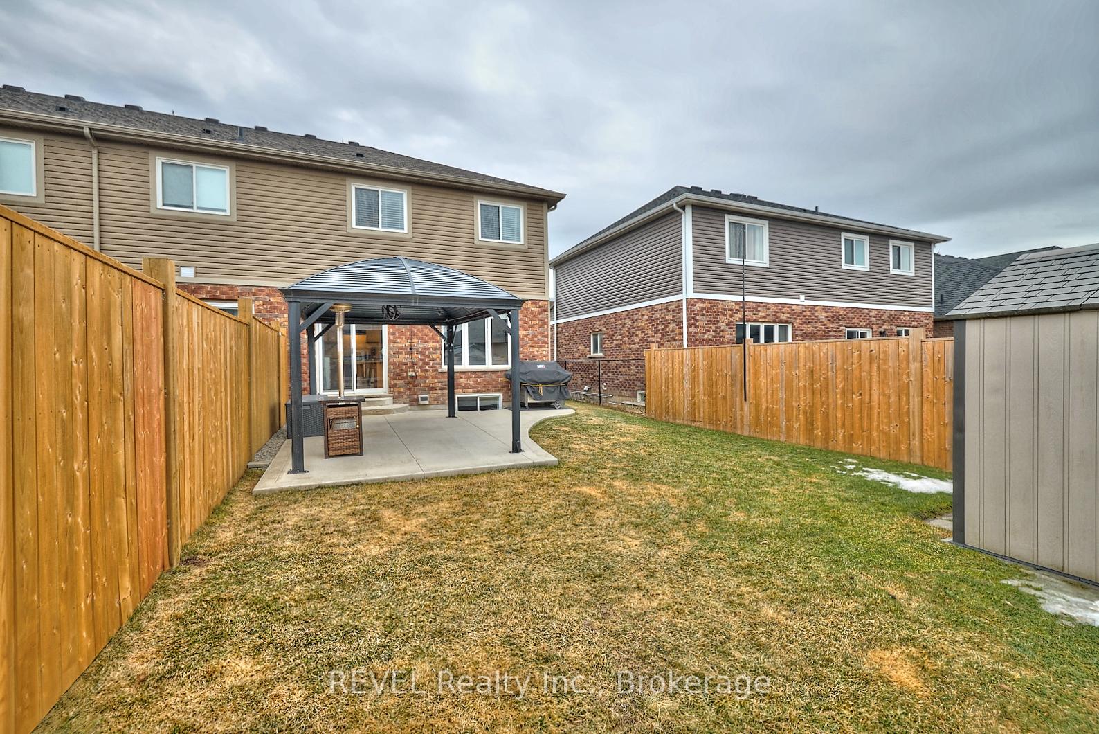 Photo 33 of 91 Roselawn Crescent, Welland, Coyle Creek — HOMEH