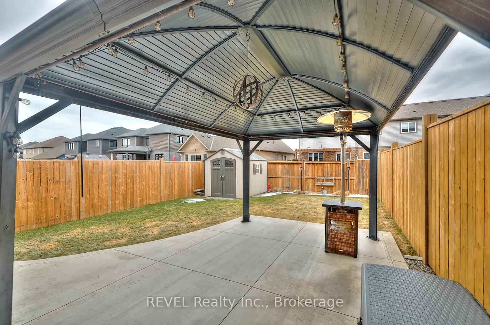 Photo 34 of 91 Roselawn Crescent, Welland, Coyle Creek — HOMEH
