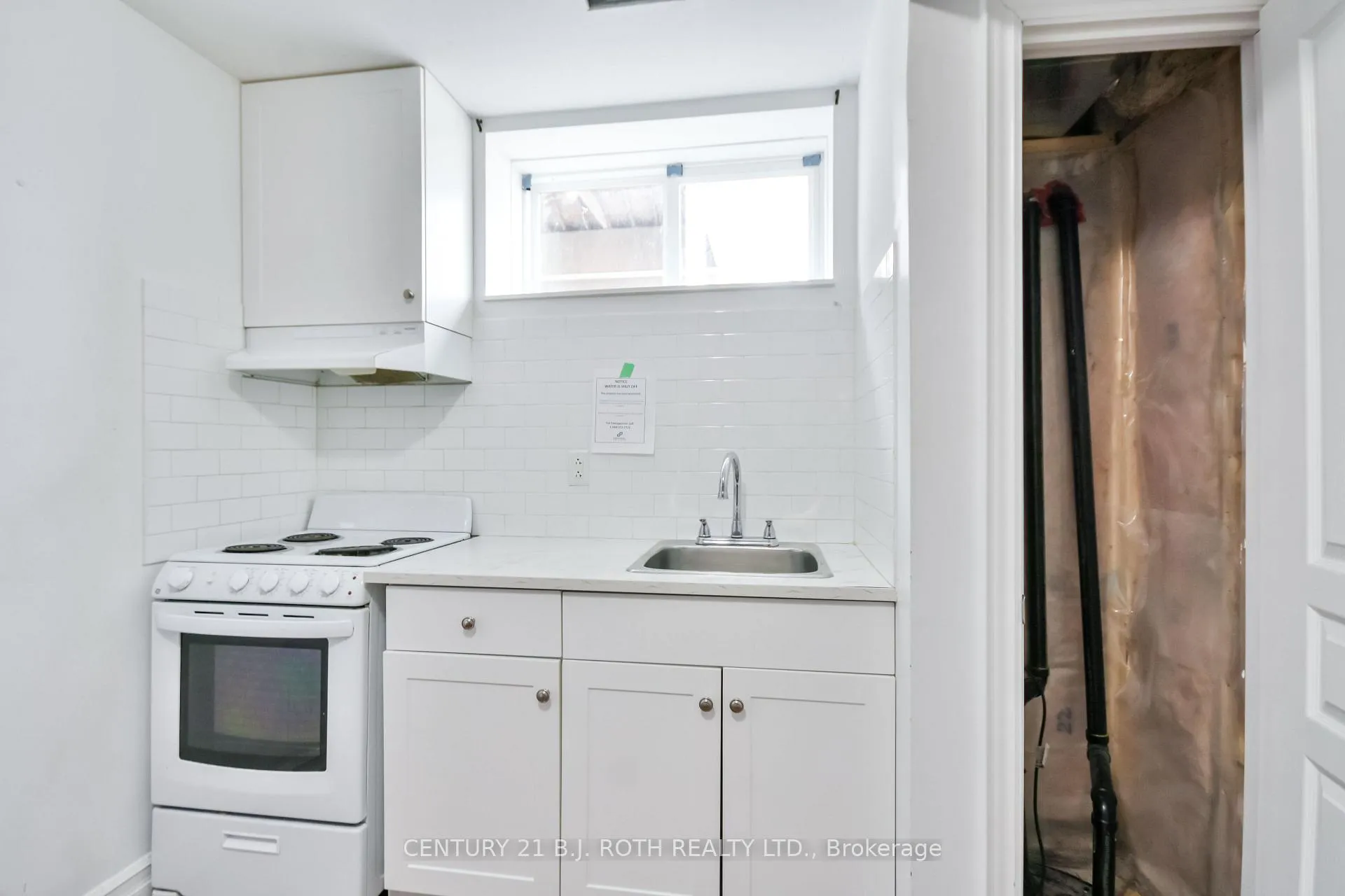 Photo 40 of 16 Gray Lane, Barrie, South Shore — HOMEH
